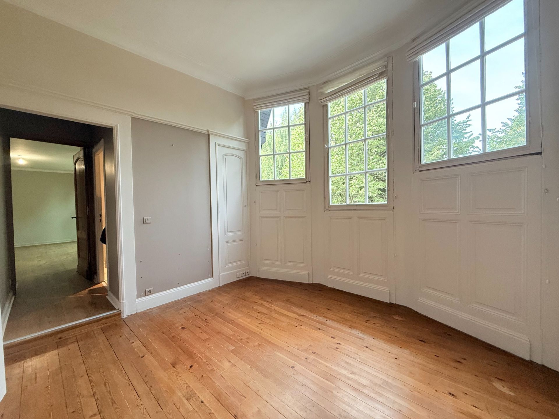 building for rent on WASQUEHAL (59290)