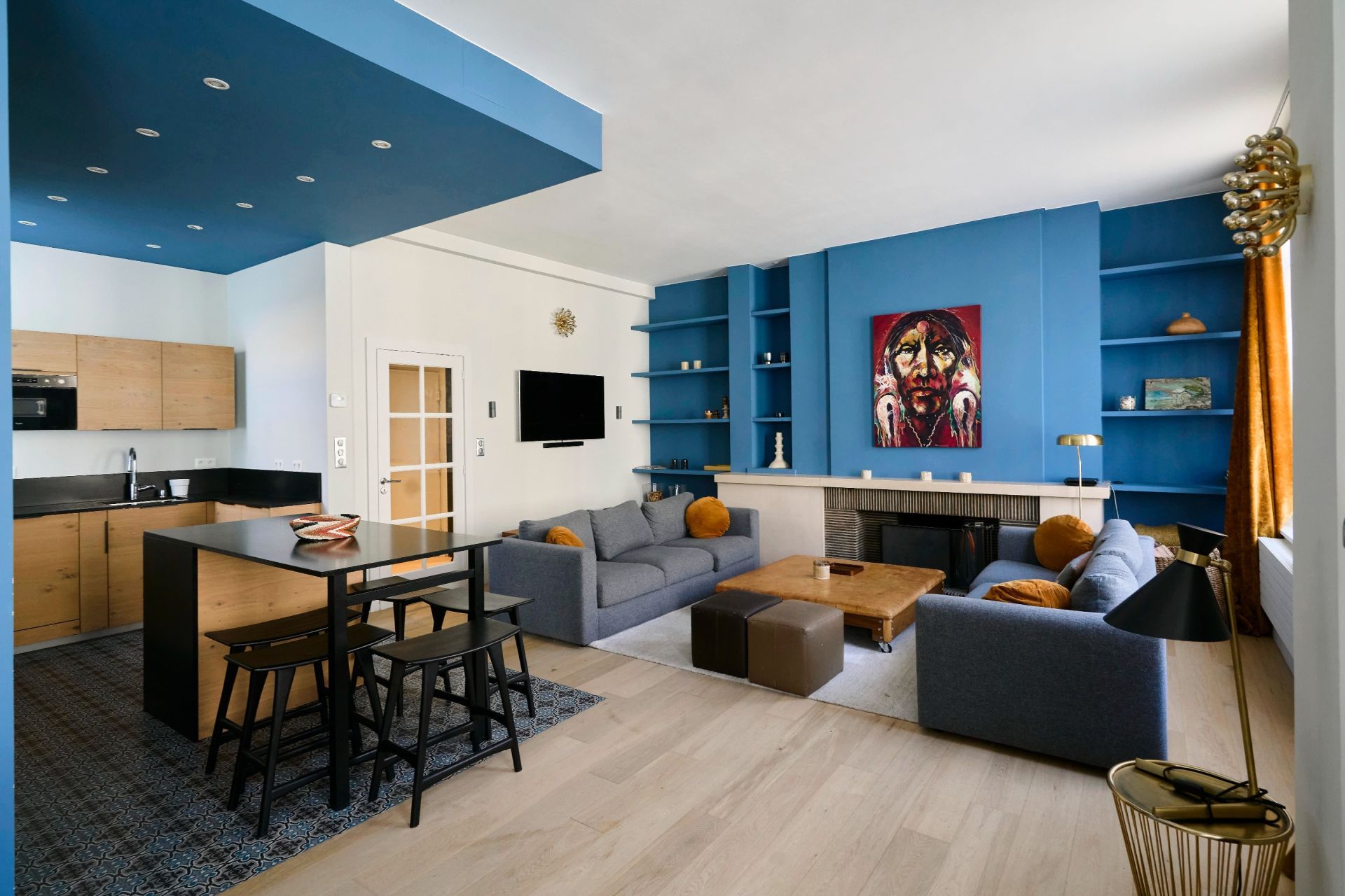 luxury apartment 5 Rooms for sale on LILLE (59000)