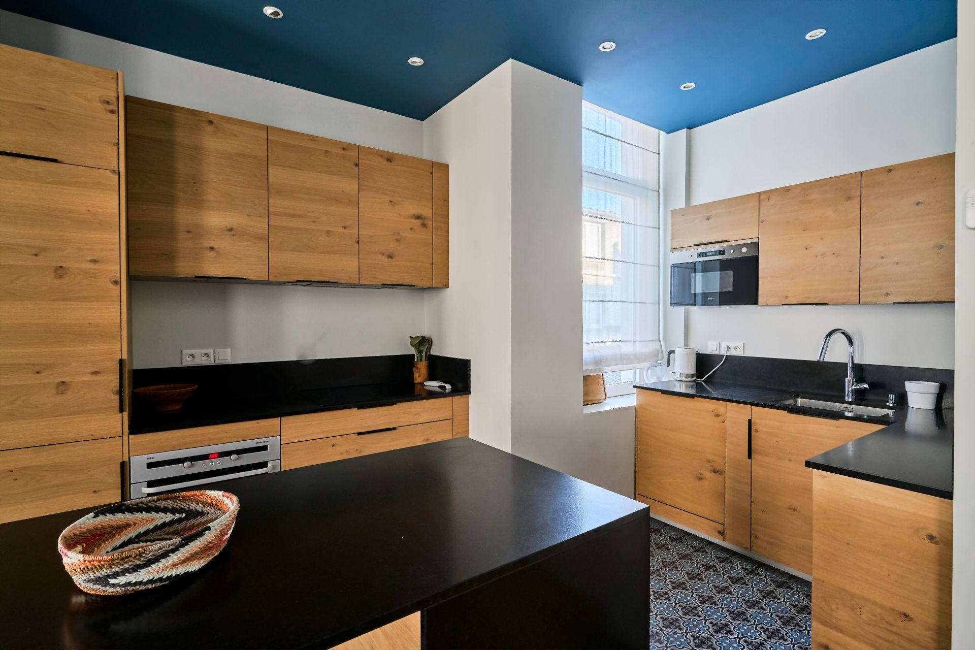 luxury apartment 5 Rooms for sale on LILLE (59000)