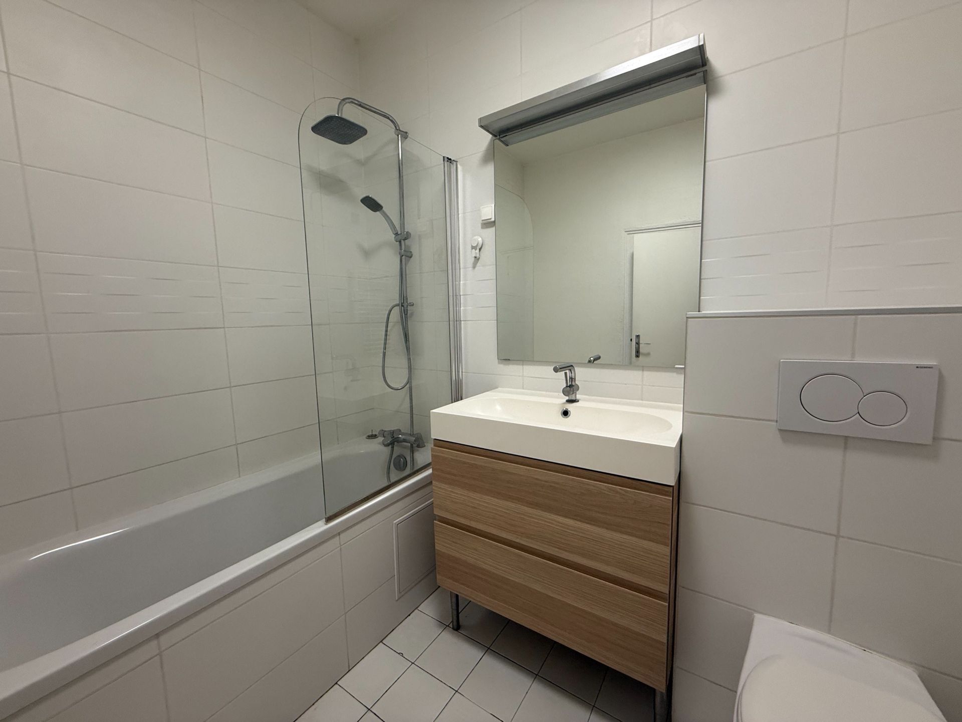 luxury apartment 1 room for sale on LILLE (59000)