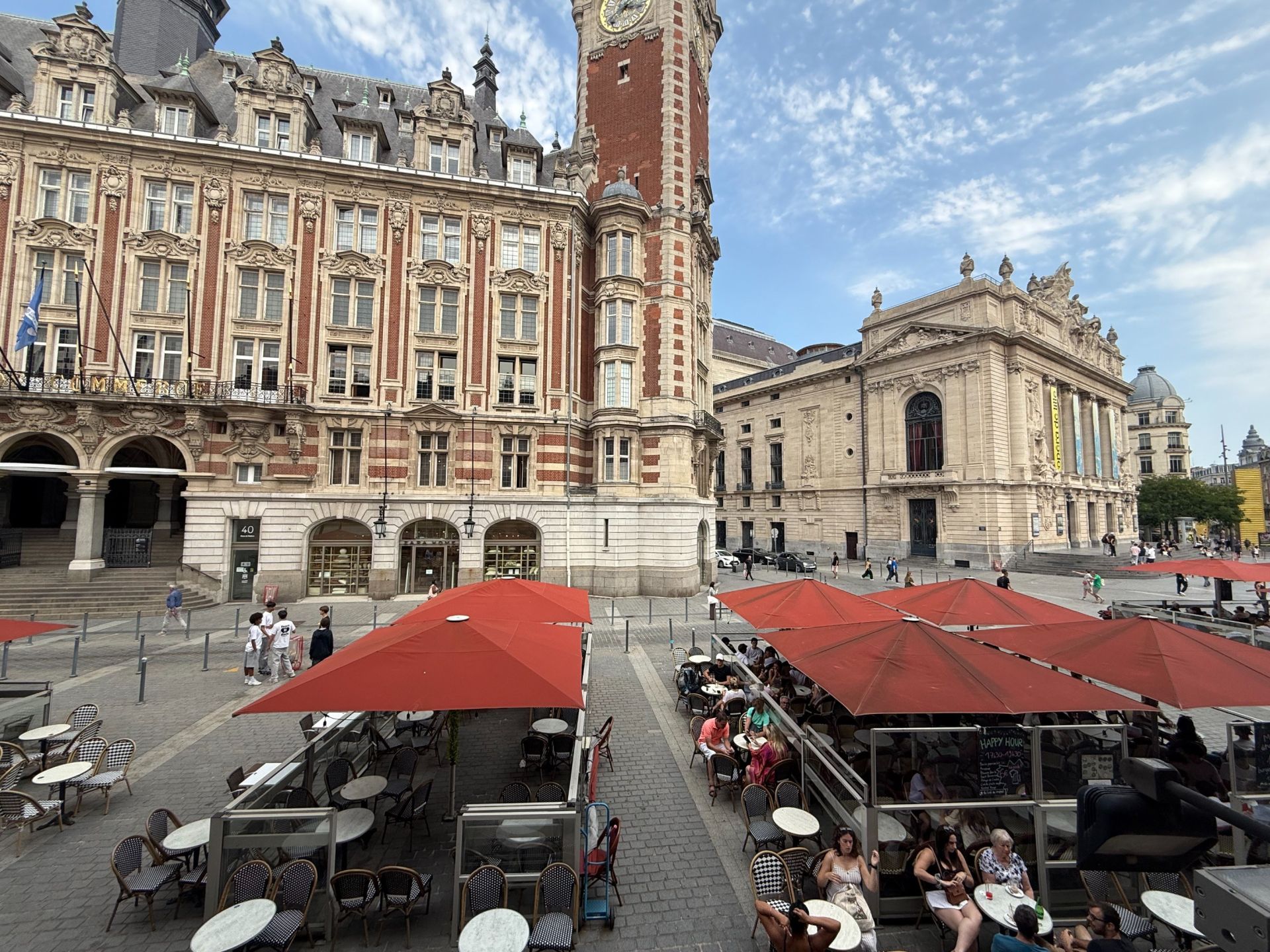 luxury apartment 1 room for sale on LILLE (59000)