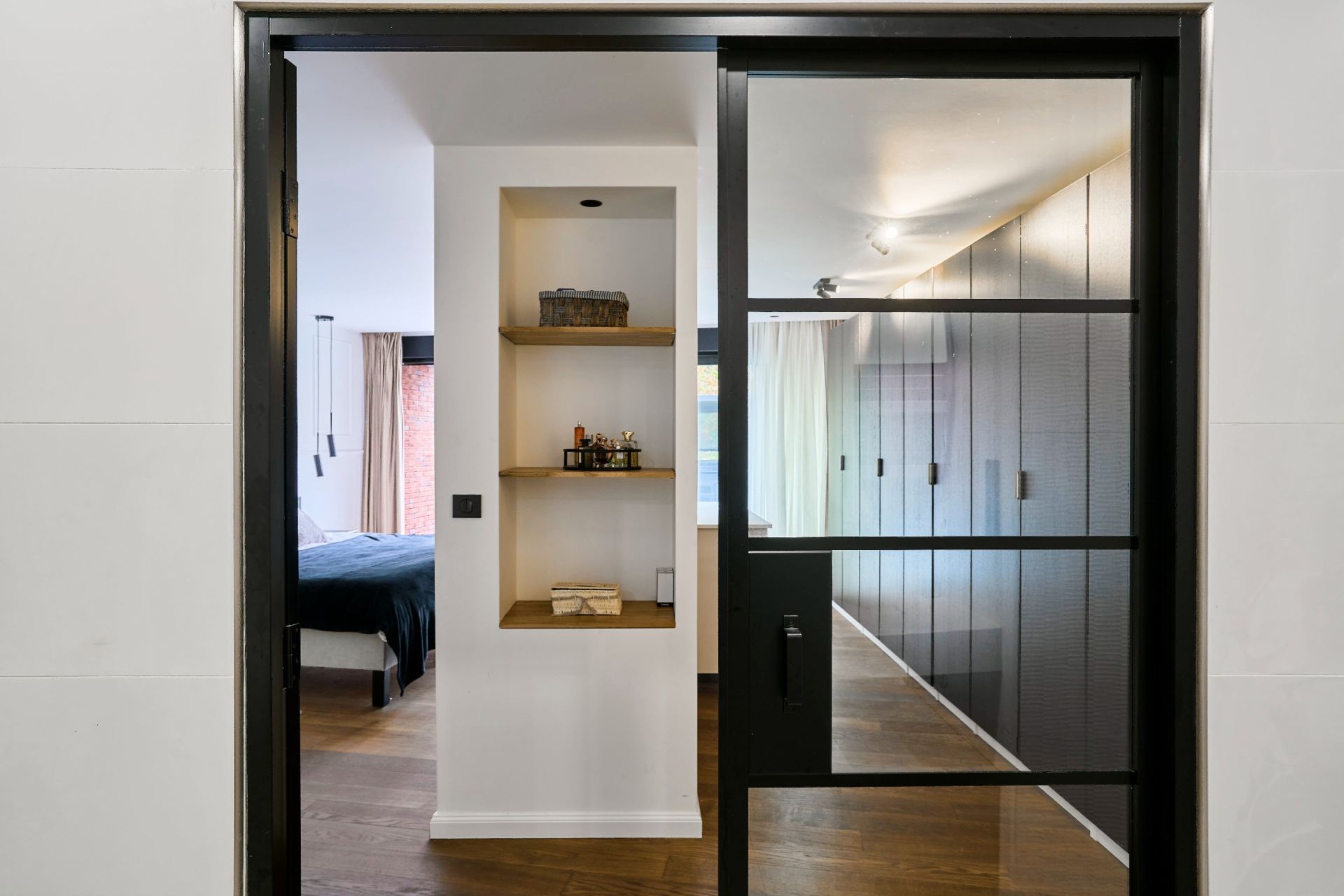 luxury house 10 Rooms for sale on LANNOY (59390)