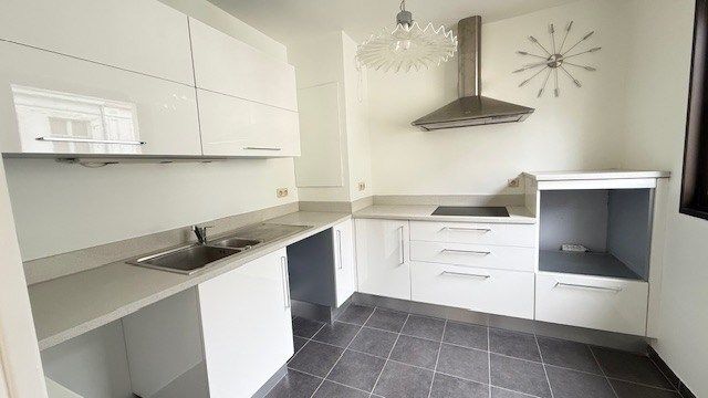 luxury apartment 3 Rooms for rent on LILLE (59000)