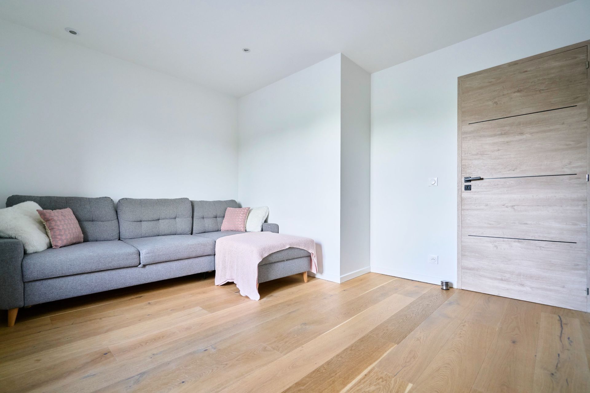 luxury house 6 Rooms for sale on BONDUES (59910)