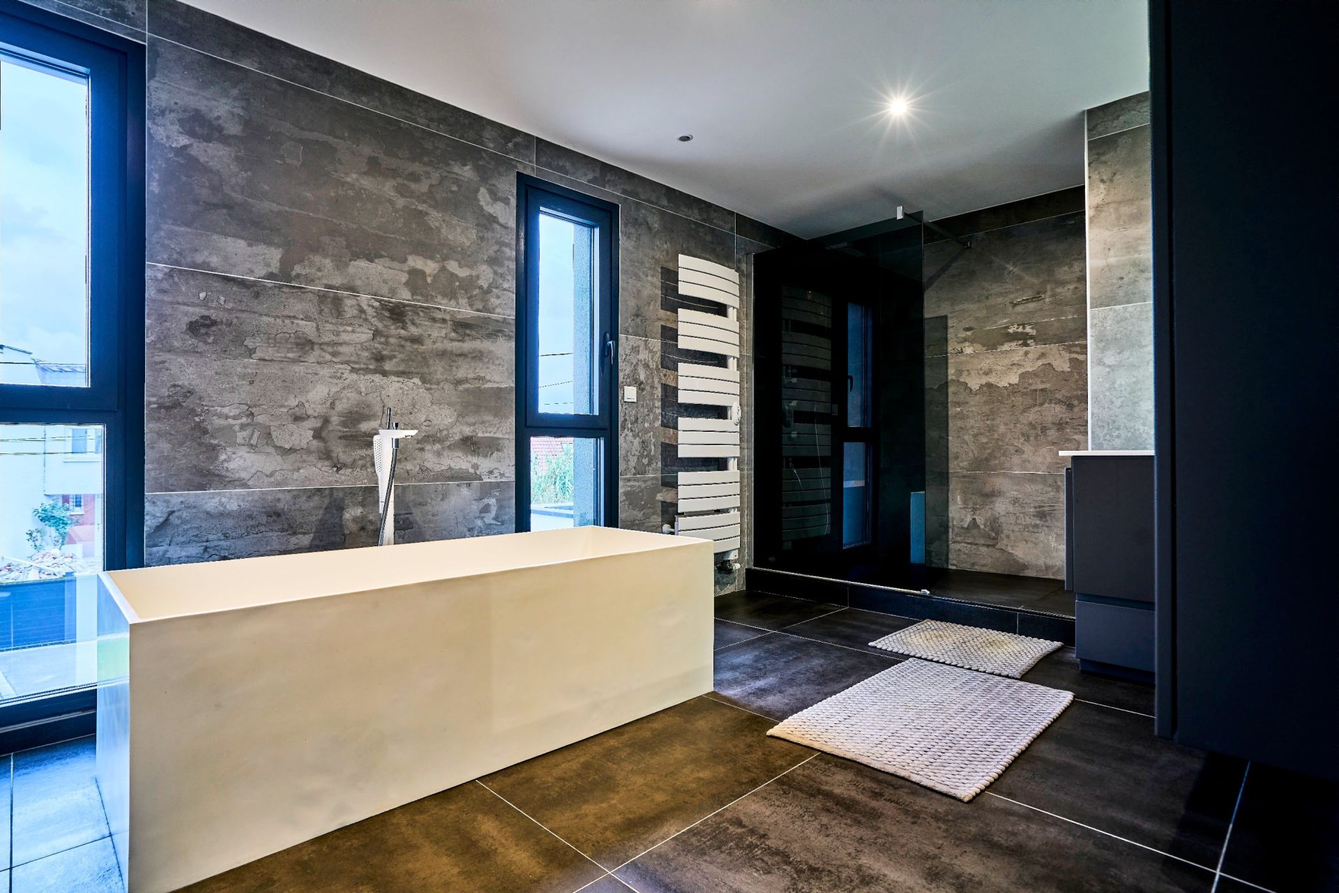 luxury house 10 Rooms for sale on BEUVRY (62660)