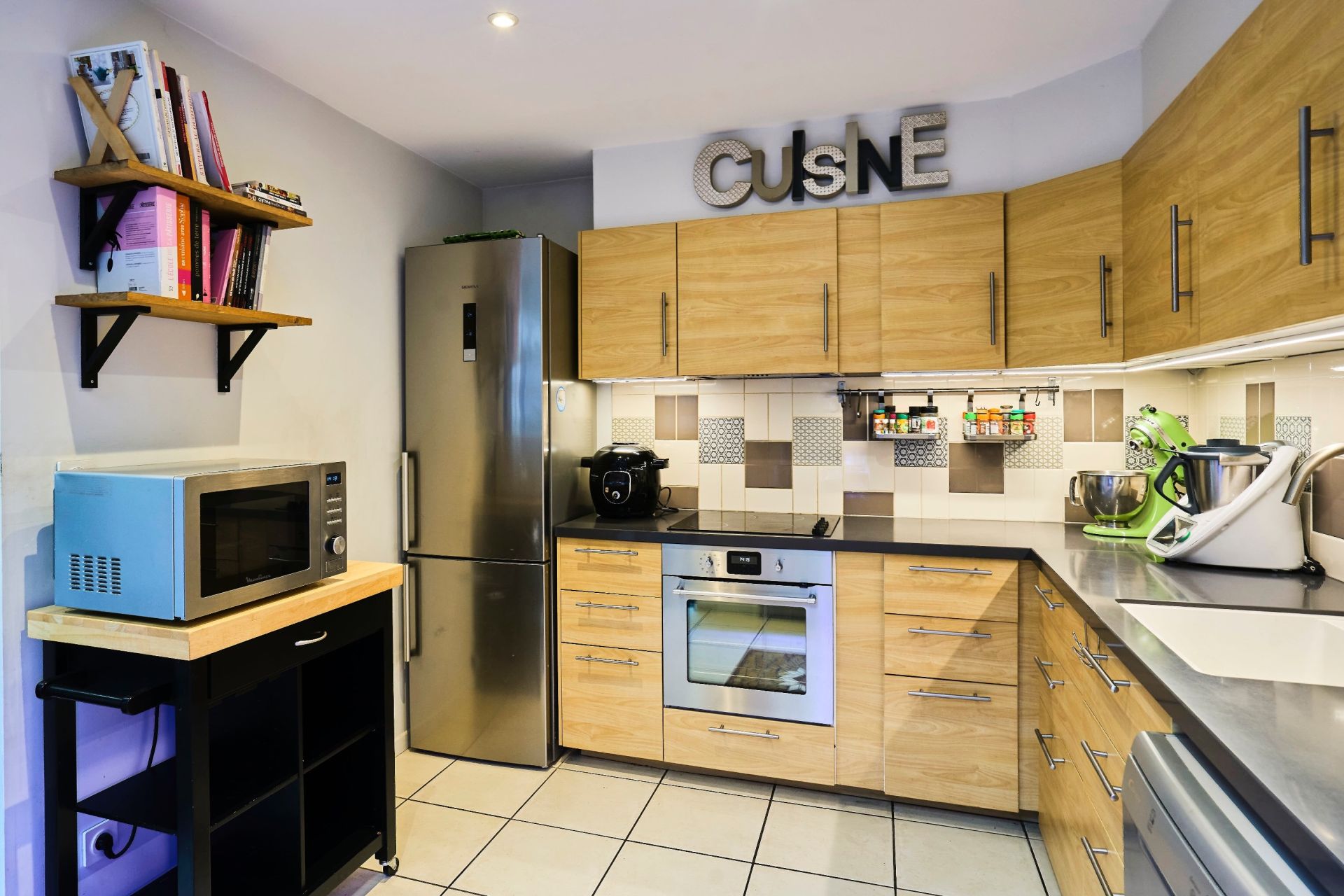 luxury house 7 Rooms for sale on LILLE (59000)