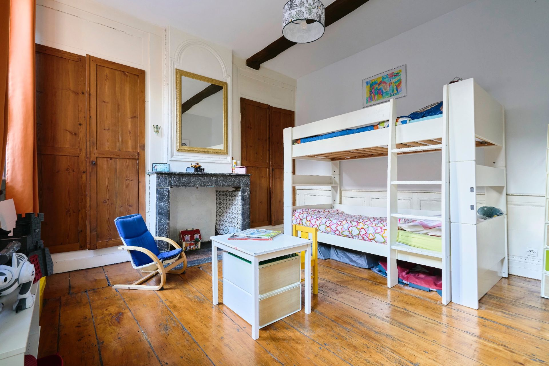 luxury house 7 Rooms for sale on LILLE (59000)