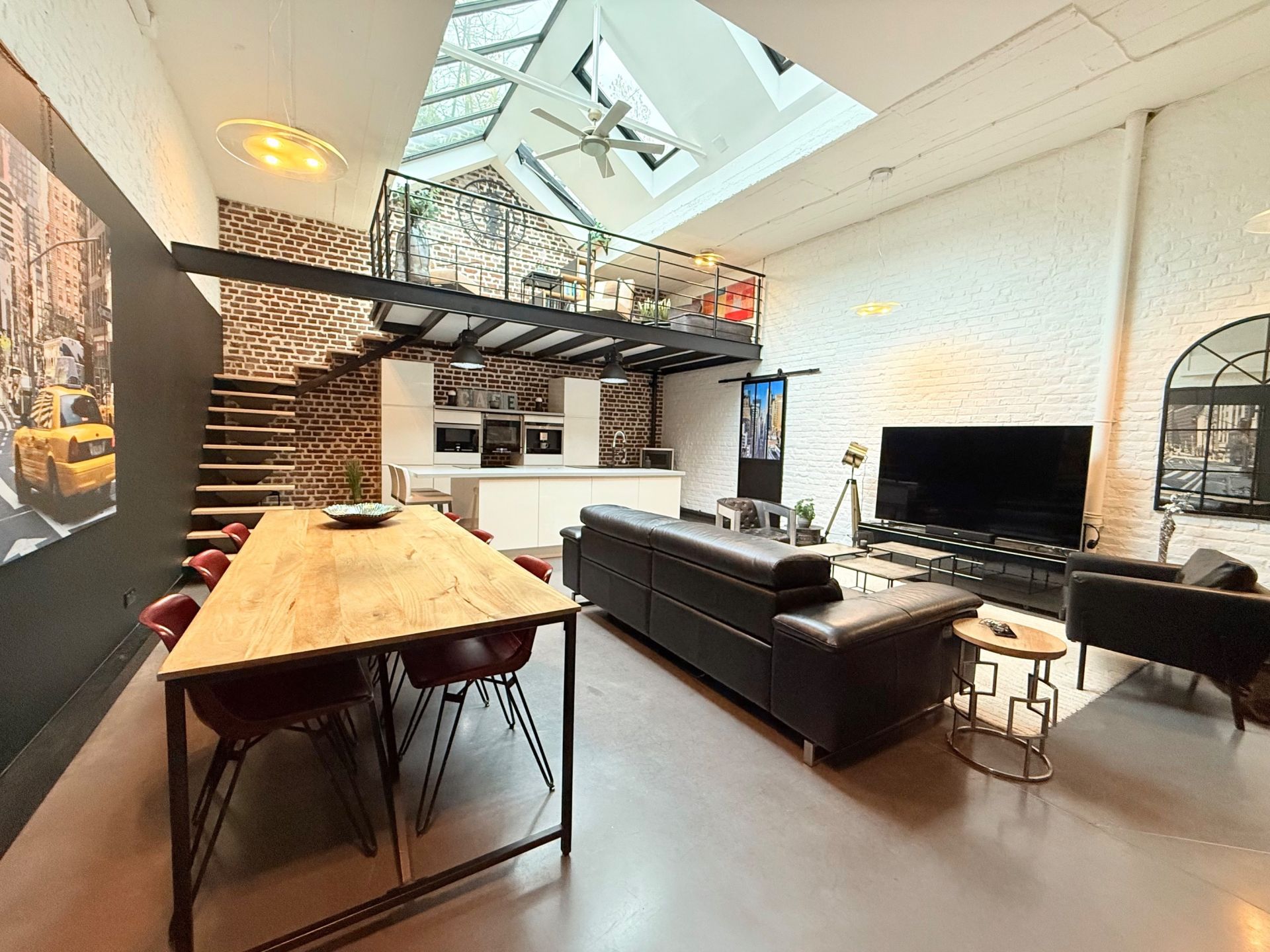 luxury apartment 3 Rooms for sale on LOMME (59160)