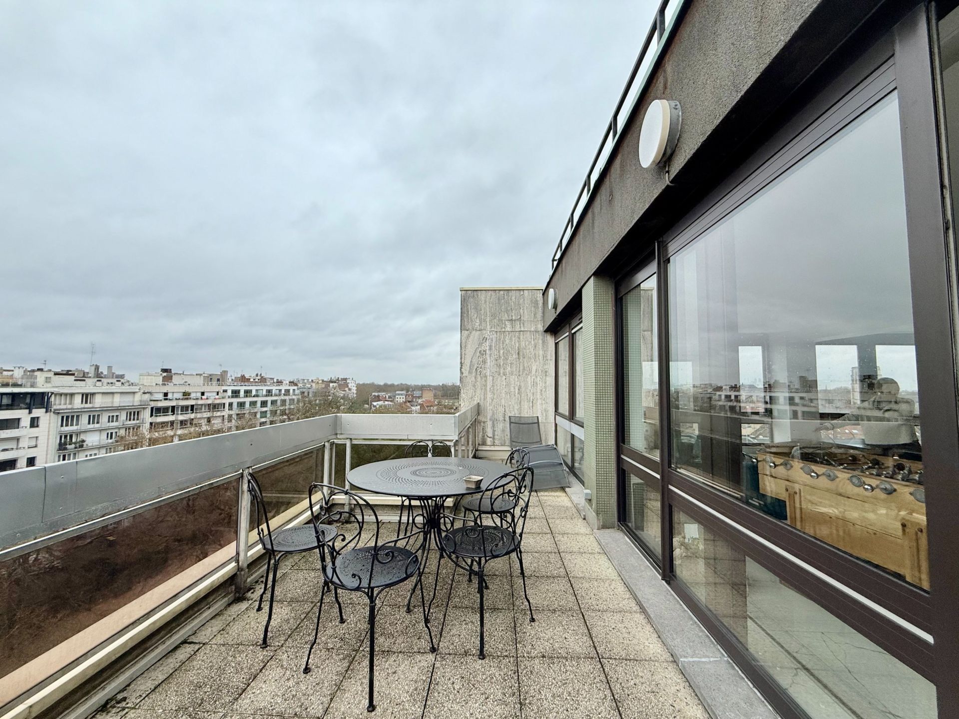 luxury apartment 4 Rooms for rent on LILLE (59000)