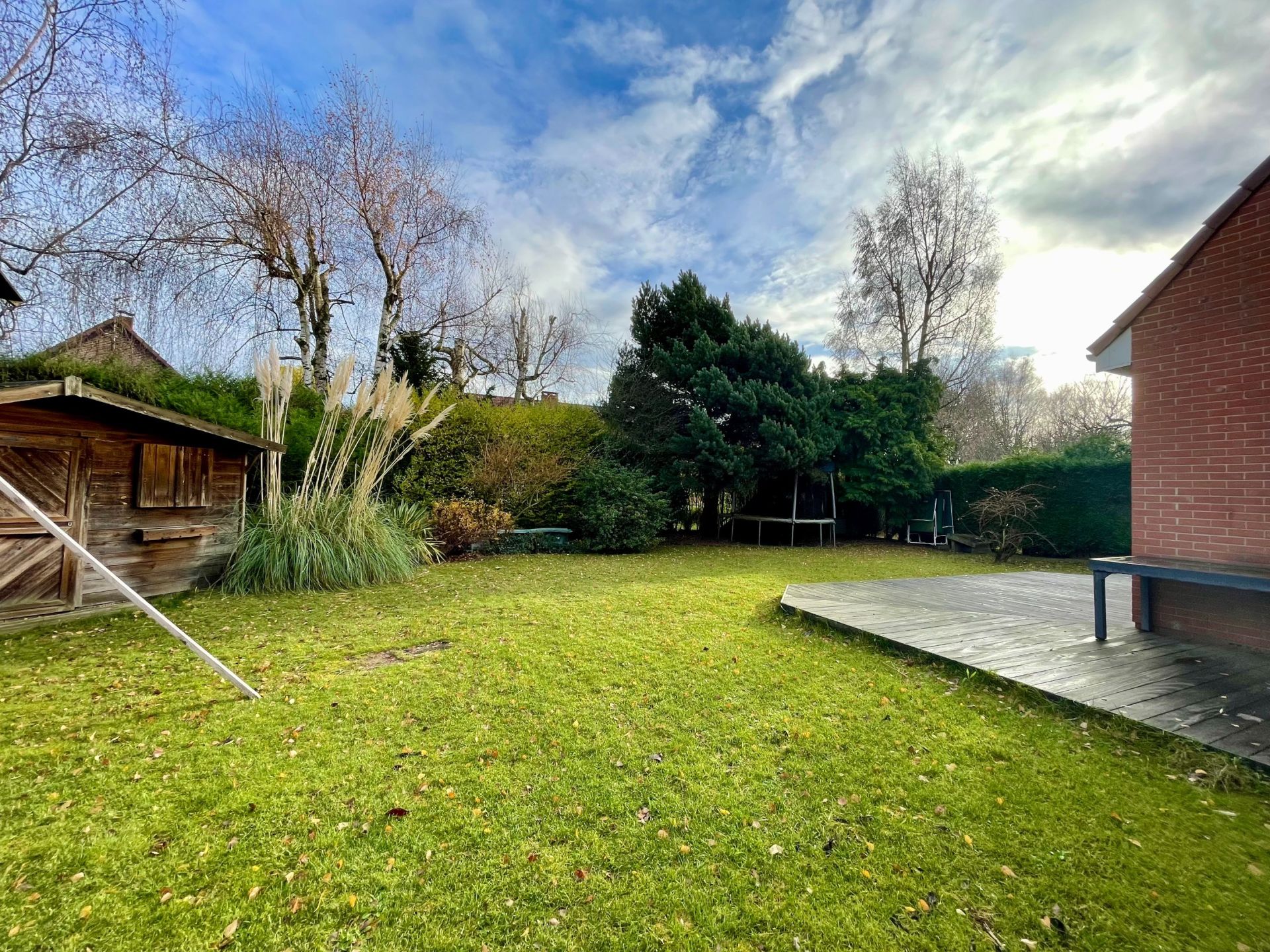 luxury house 11 Rooms for sale on BONDUES (59910)