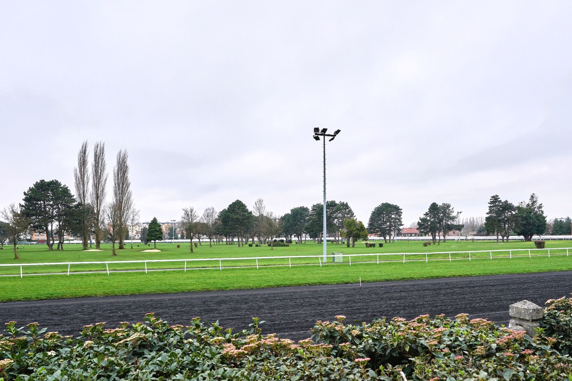 luxury apartment 4 Rooms for sale on MARCQ EN BAROEUL (59700)