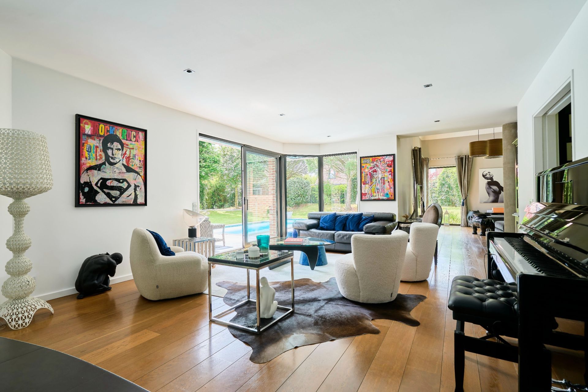 luxury house 11 Rooms for sale on CAMPHIN EN PEVELE (59780)