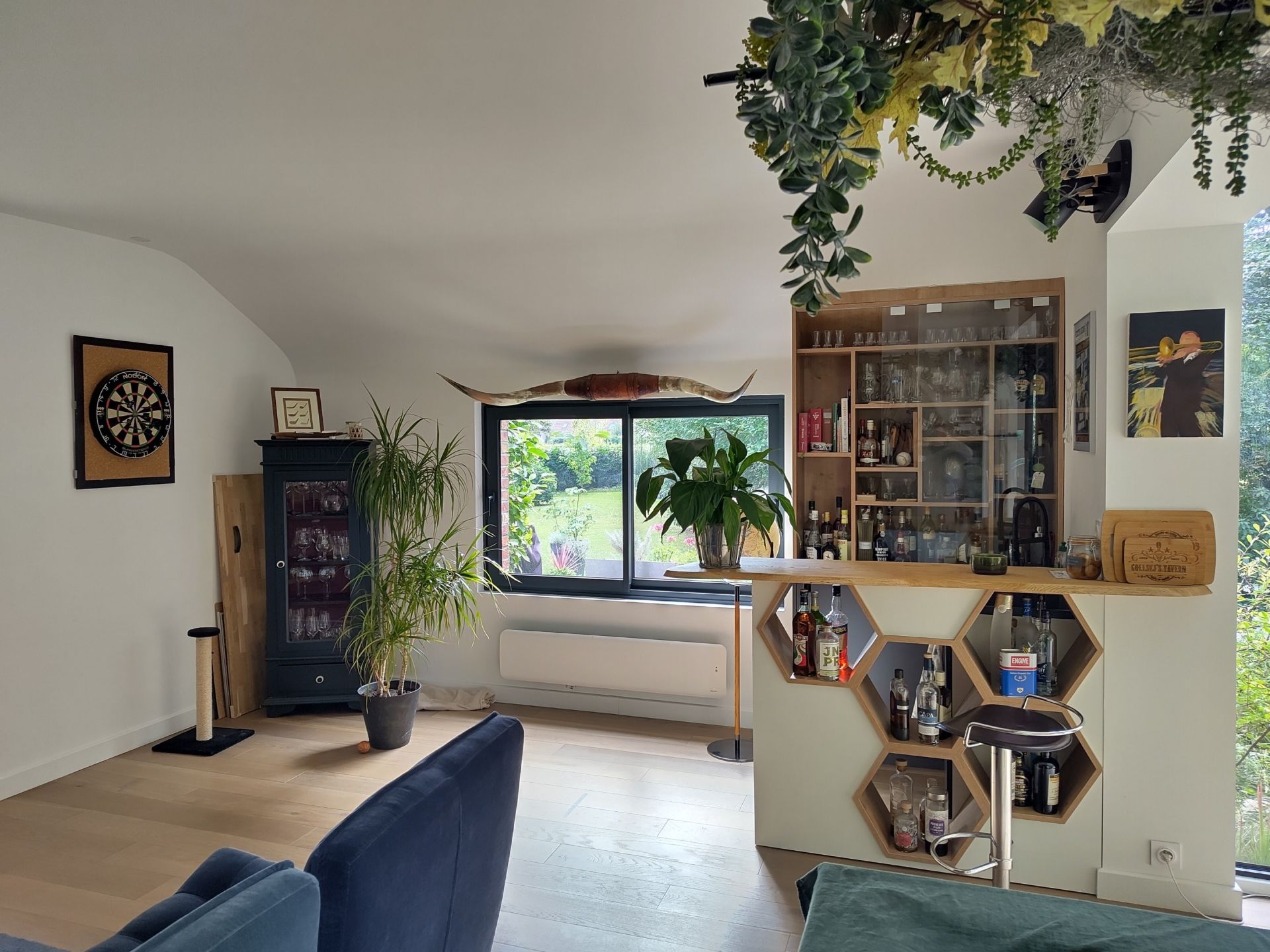 luxury house 9 Rooms for sale on MARCQ EN BAROEUL (59700)