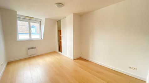 Sale Luxury apartment Lille 3&nbsp;Rooms 73&nbsp;m²
