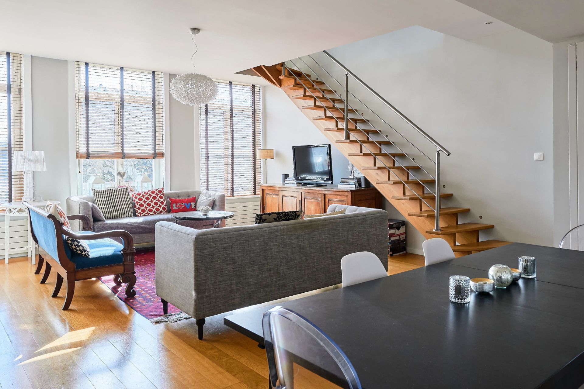 luxury apartment 7 Rooms for sale on LILLE (59000)