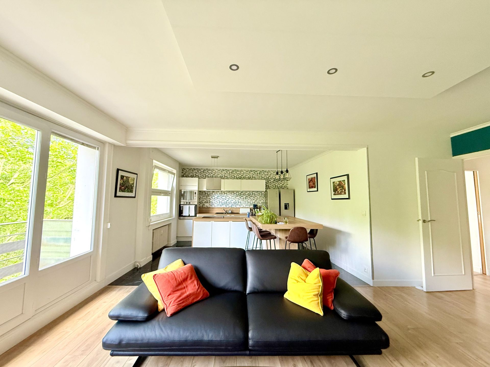 luxury apartment 3 Rooms for sale on LILLE (59000)