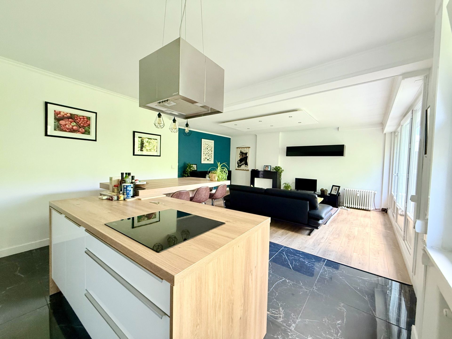 luxury apartment 3 Rooms for sale on LILLE (59000)