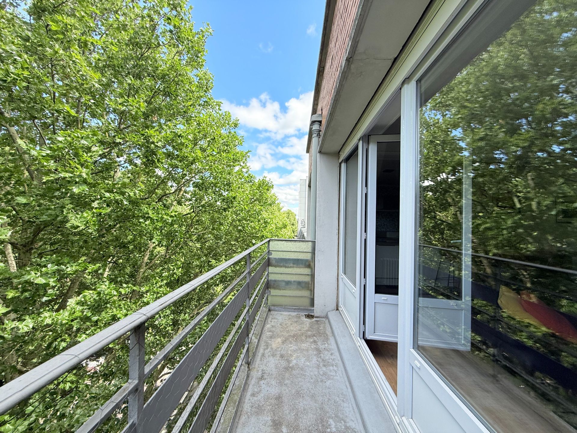 luxury apartment 3 Rooms for sale on LILLE (59000)