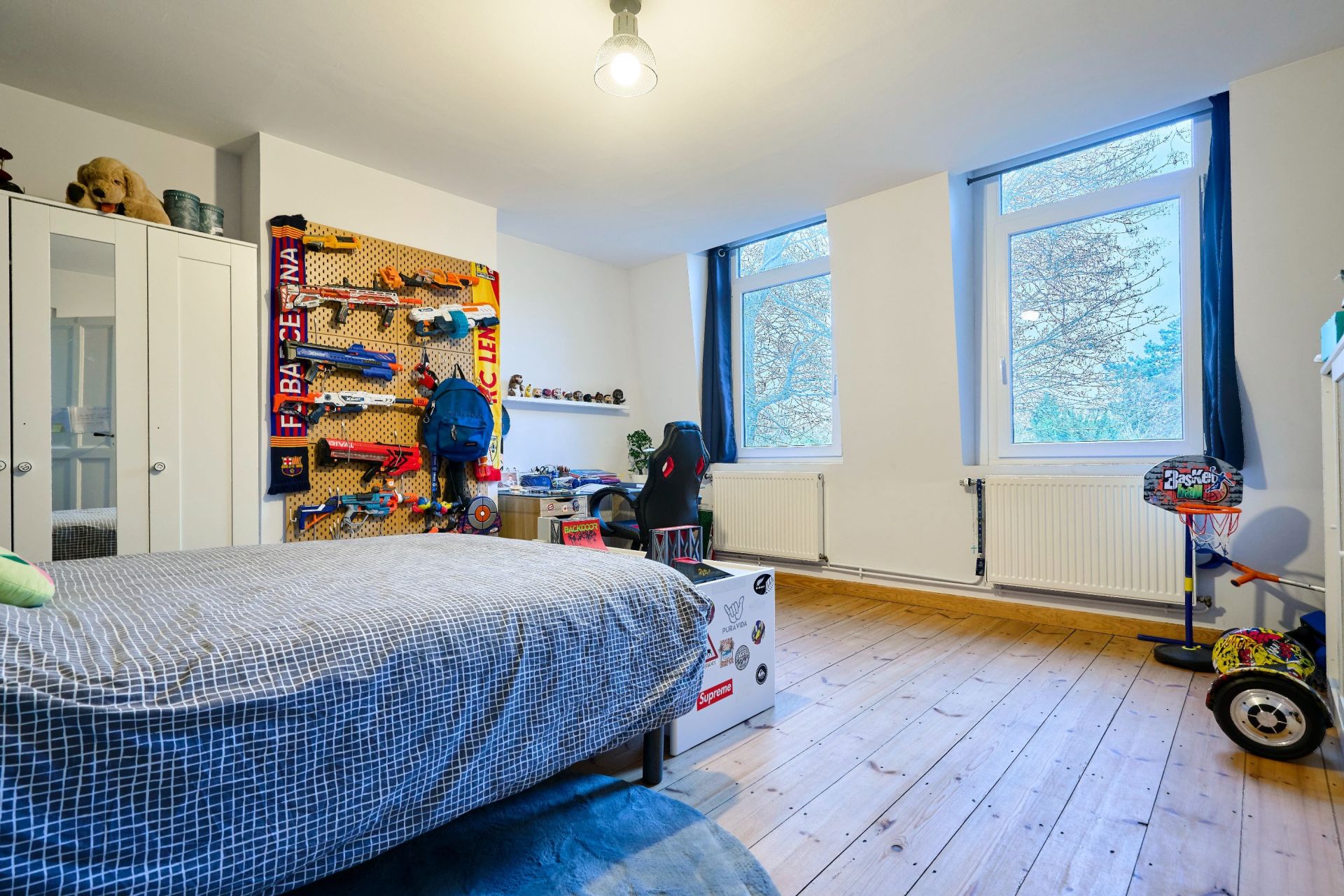 luxury house 8 Rooms for sale on ROUBAIX (59100)