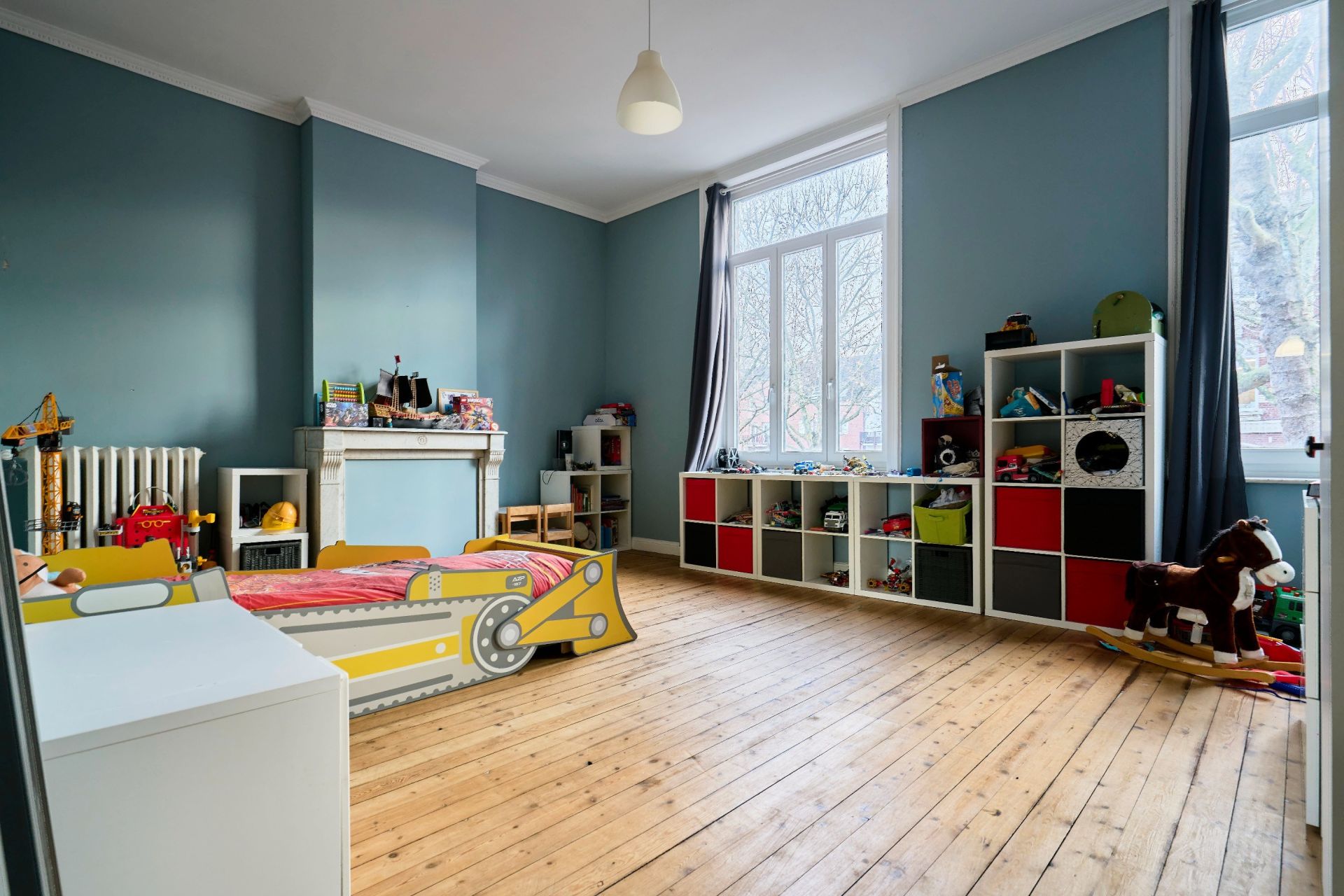 luxury house 8 Rooms for sale on ROUBAIX (59100)