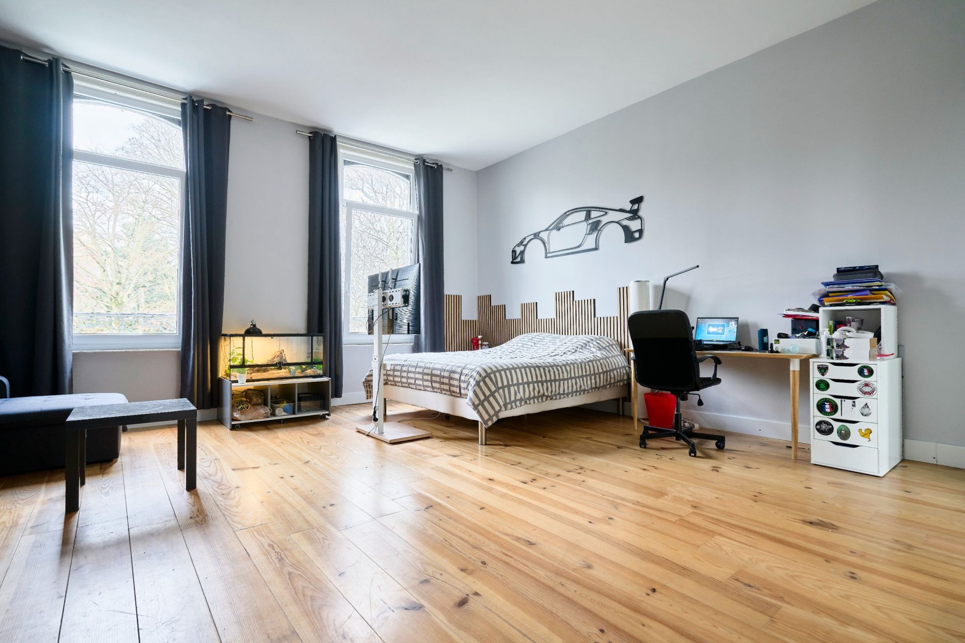 luxury house 8 Rooms for sale on ROUBAIX (59100)