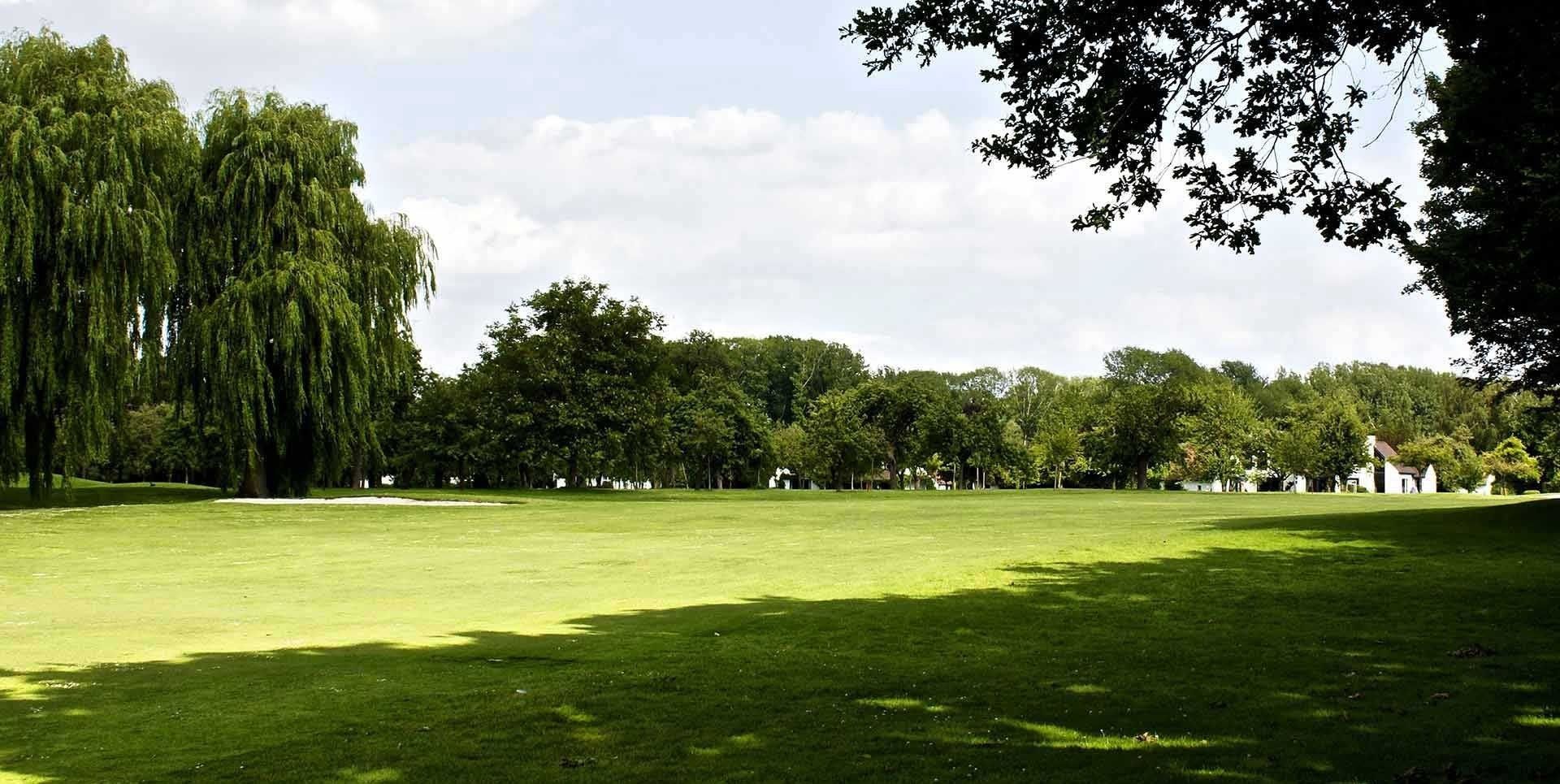 luxury house 10 Rooms for sale on VILLENEUVE D ASCQ (59650)