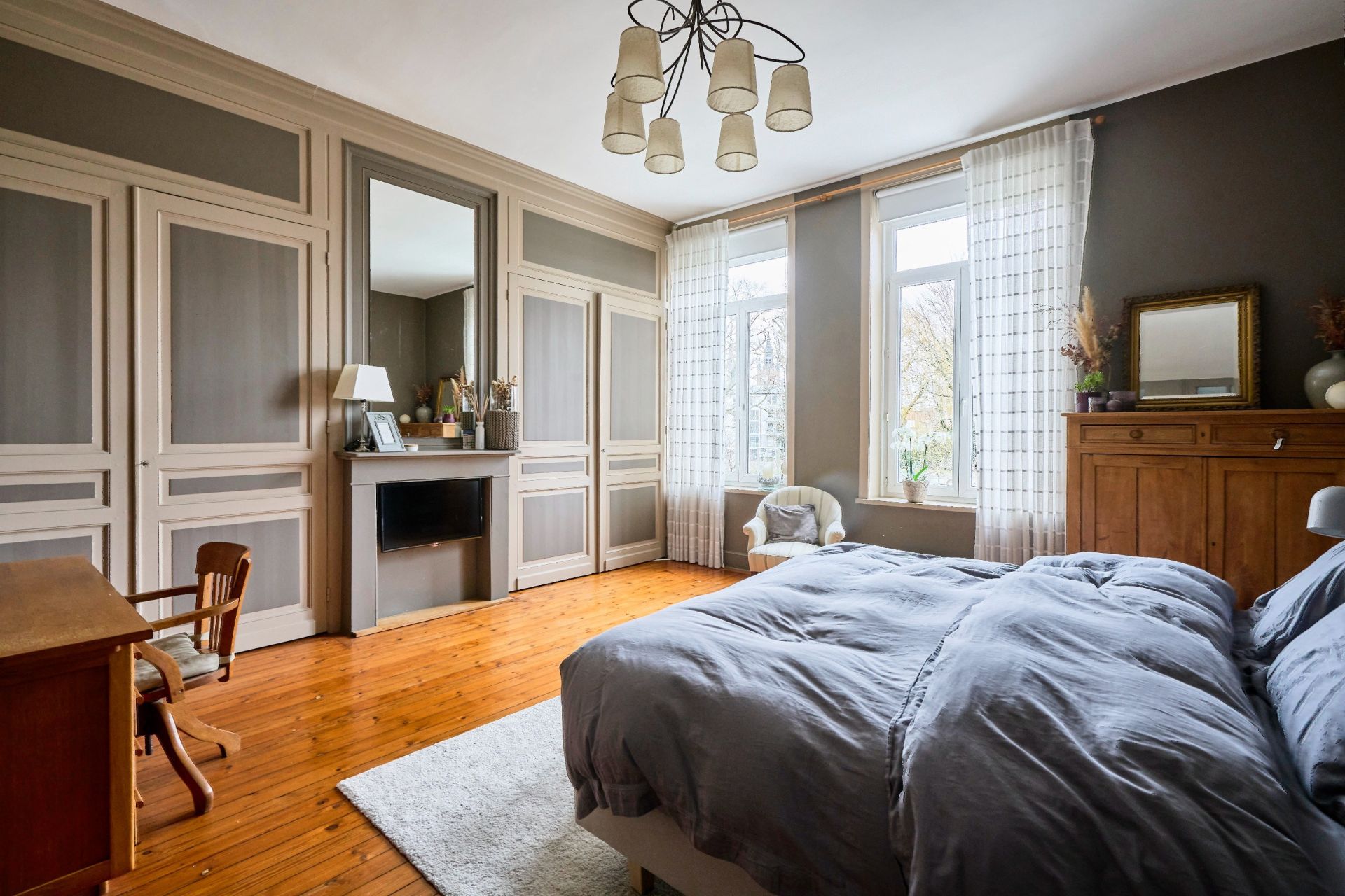 luxury house 14 Rooms for sale on ARMENTIERES (59280)