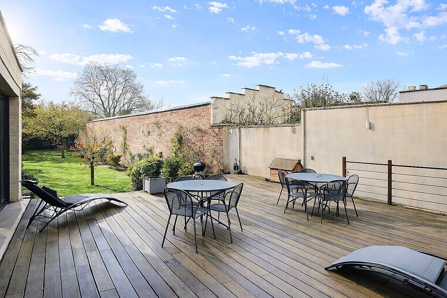 luxury house 12 Rooms for sale on CROIX (59170)