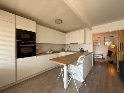 Rental Luxury apartment La Madeleine 3&nbsp;Rooms 75&nbsp;m²