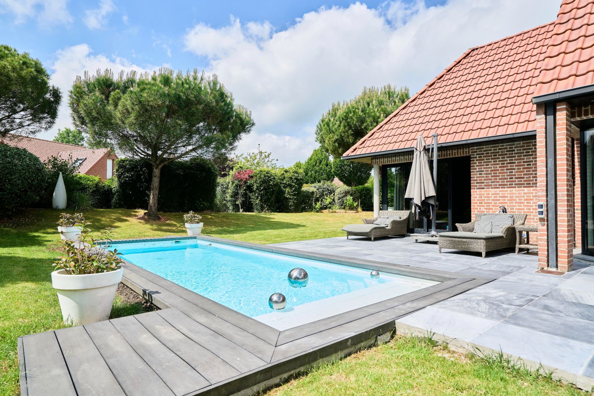 maison de luxe 11 Pièces en vente sur CAMPHIN EN PEVELE (59780)