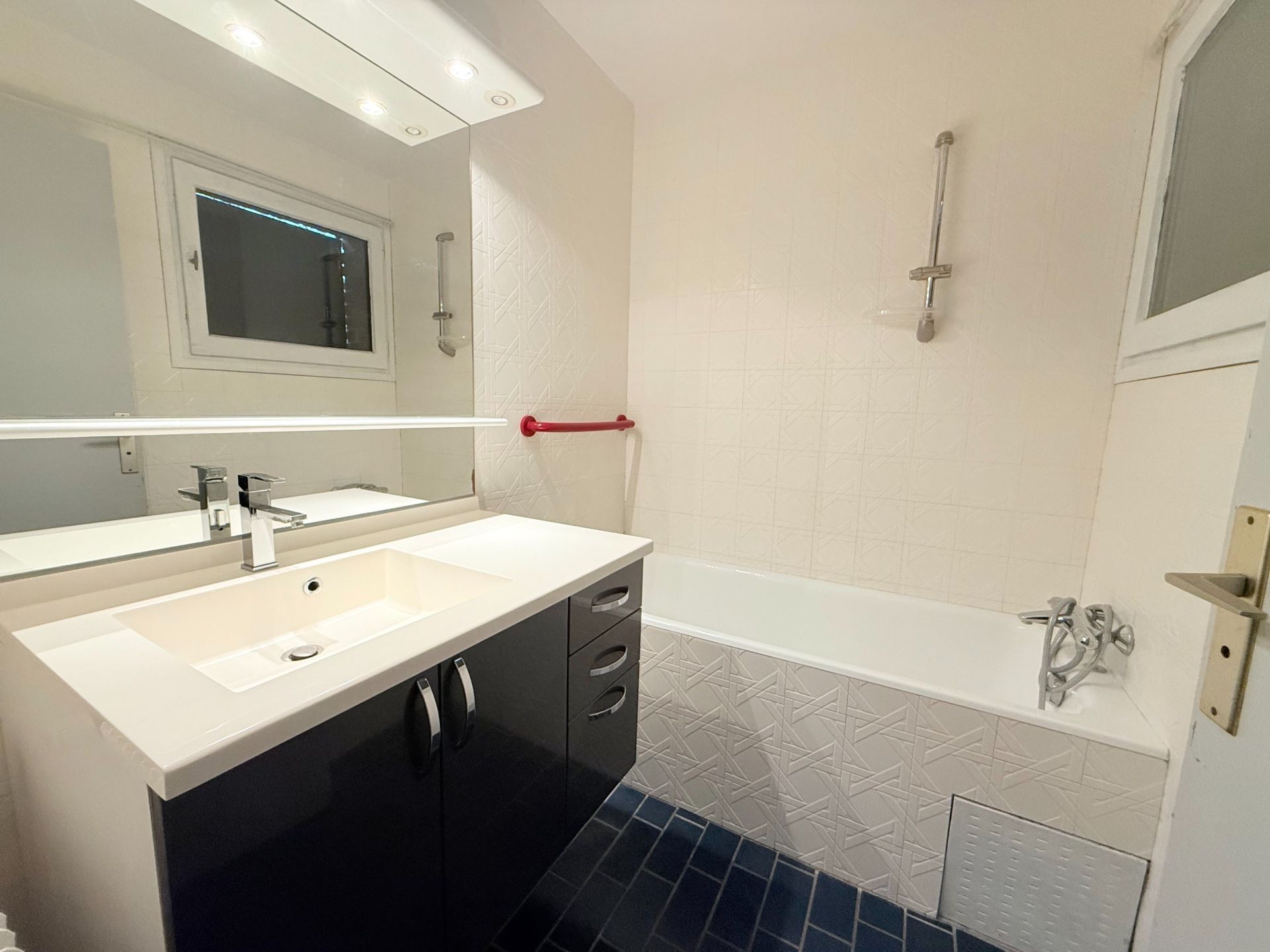 maison de luxe 7 Pièces en location sur CROIX (59170)