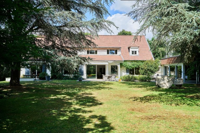 maison de luxe 9 Pièces en vente sur MARCQ EN BAROEUL (59700)