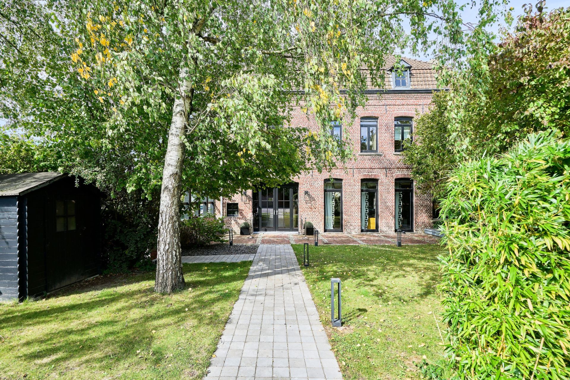 building for sale on BONDUES (59910)