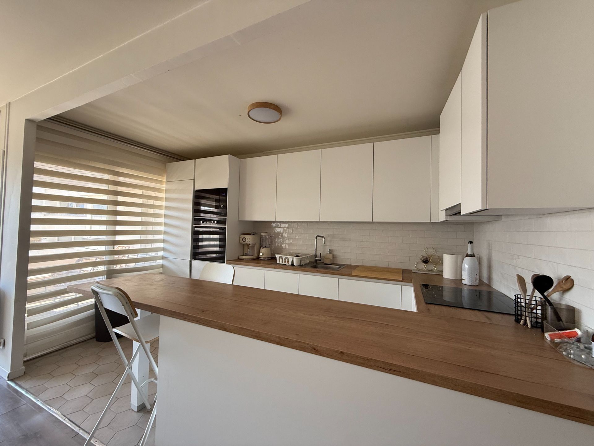 luxury apartment 3 Rooms for rent on LA MADELEINE (59110)