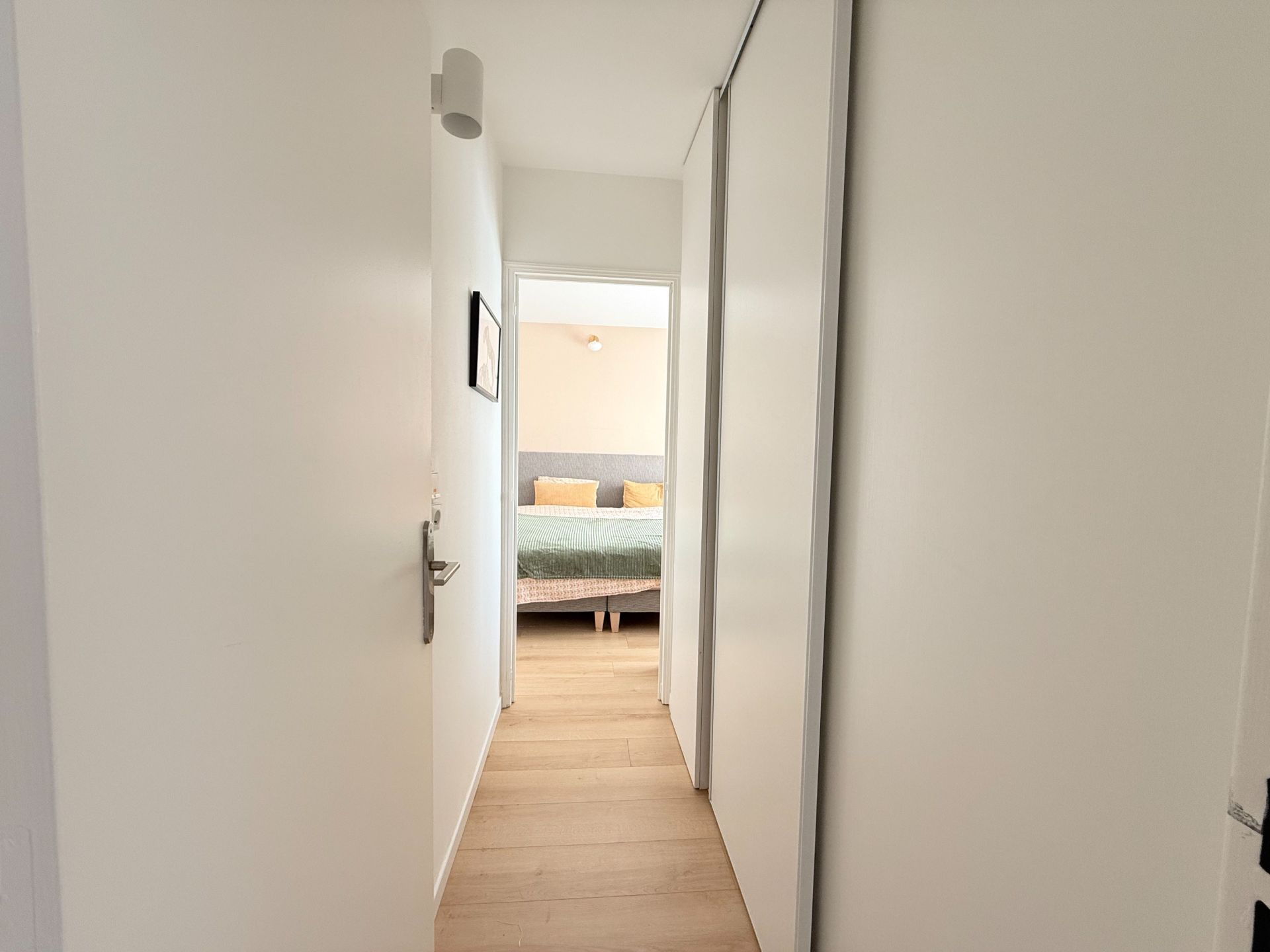 luxury apartment 3 Rooms for rent on LA MADELEINE (59110)