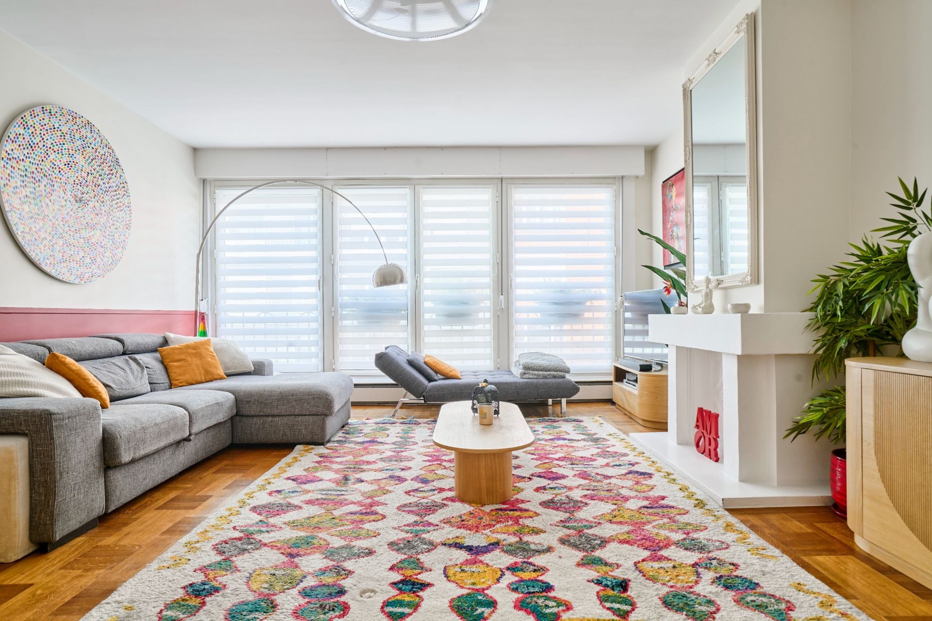 luxury apartment 4 Rooms for sale on LILLE (59800)