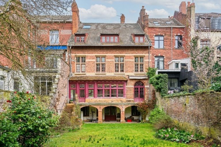 maison de luxe 8 Pièces en vente sur LA MADELEINE (59110)