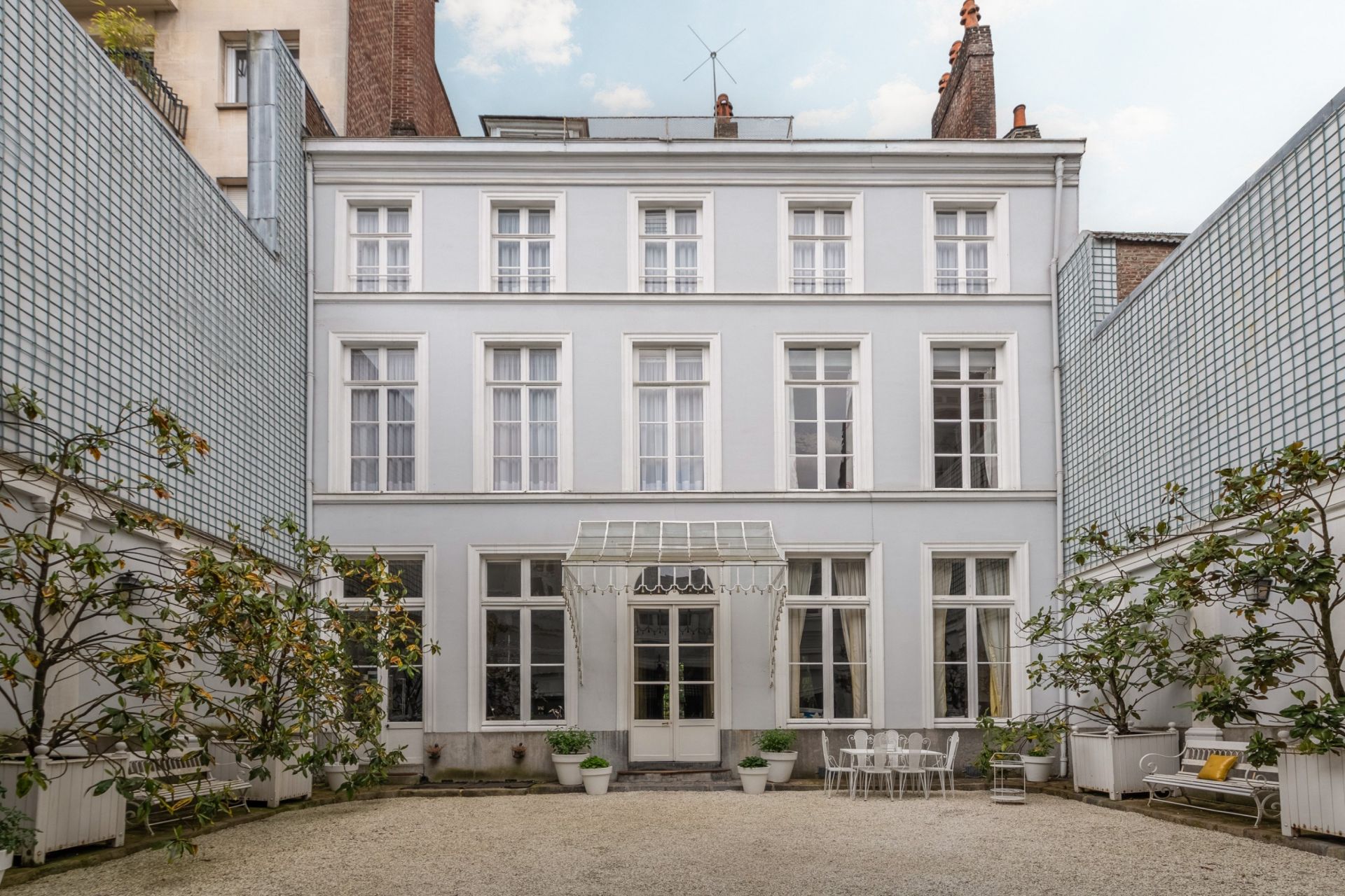hôtel particulier 16 Pièces en vente sur LILLE (59000)