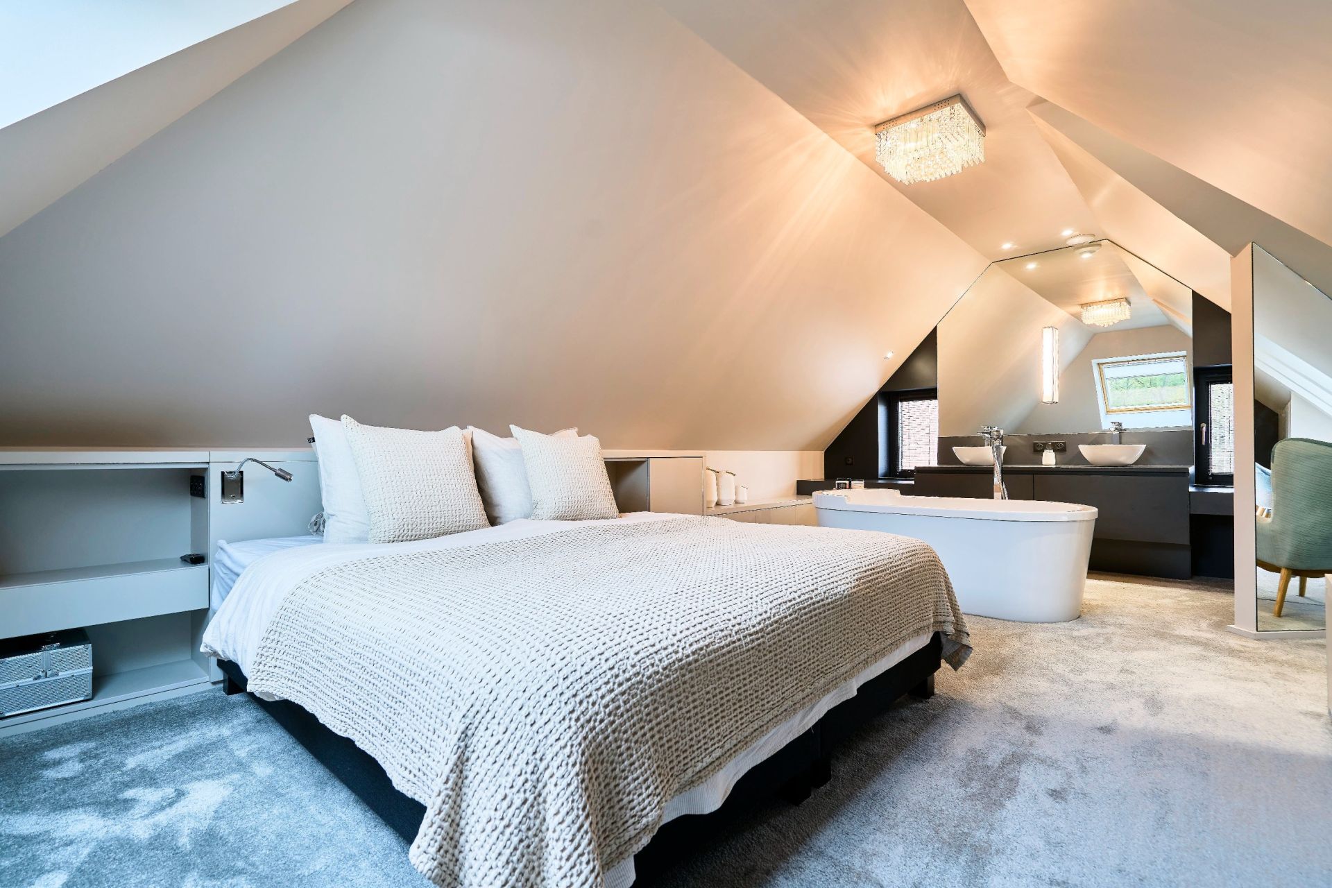 luxury house 12 Rooms for sale on DOUAI (59500)