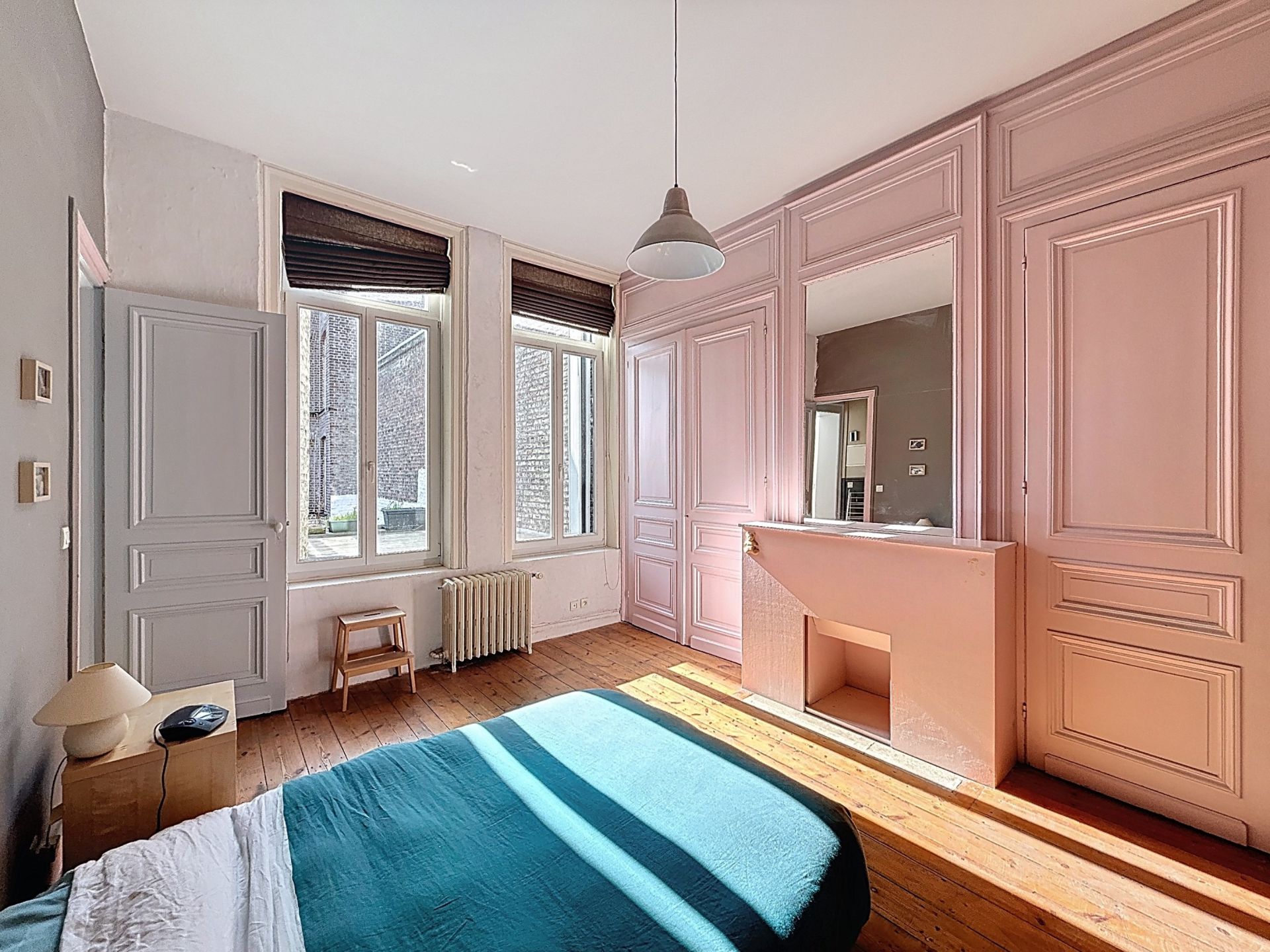 luxury house 8 Rooms for sale on LILLE (59800)