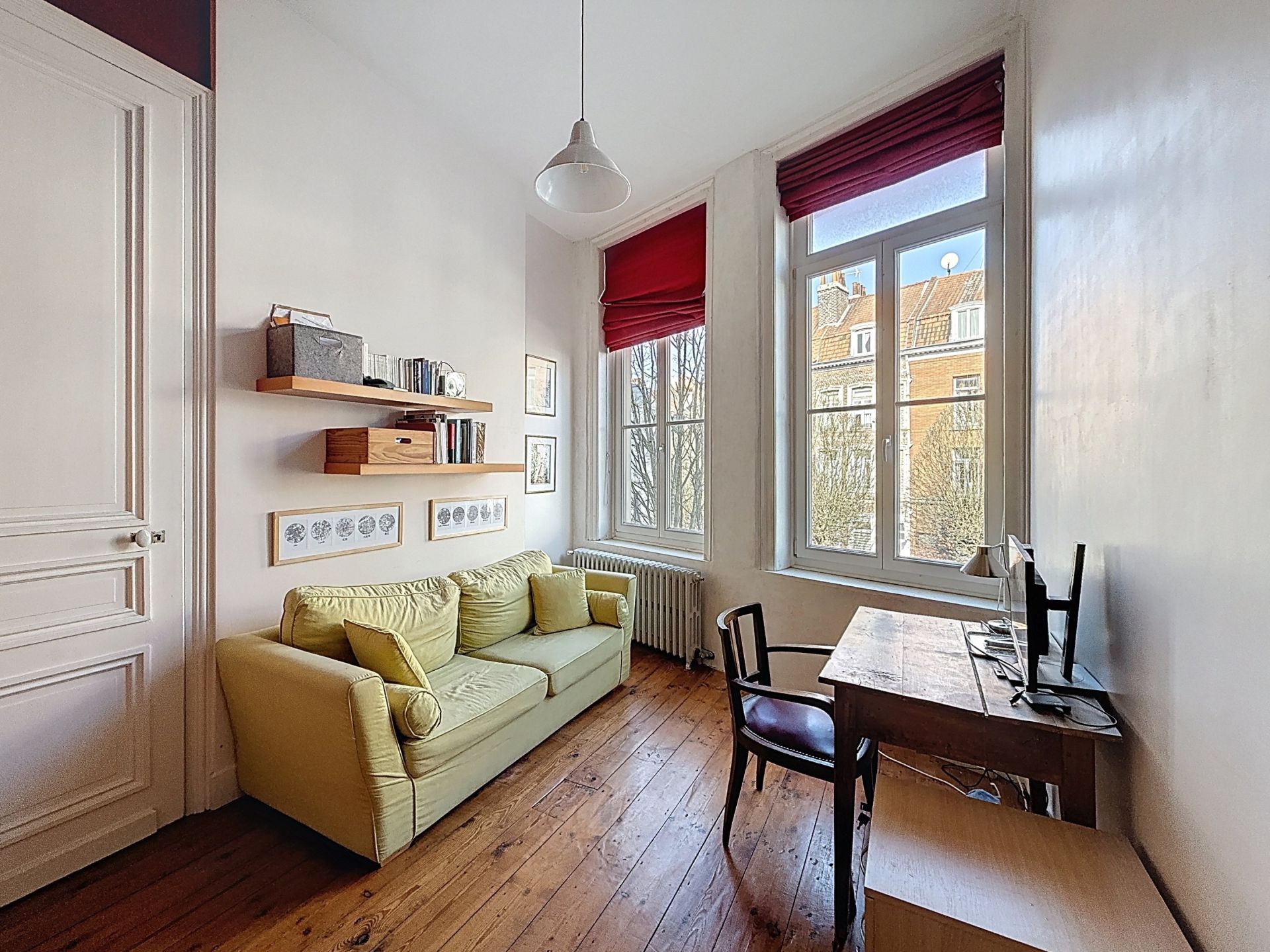 luxury house 8 Rooms for sale on LILLE (59800)