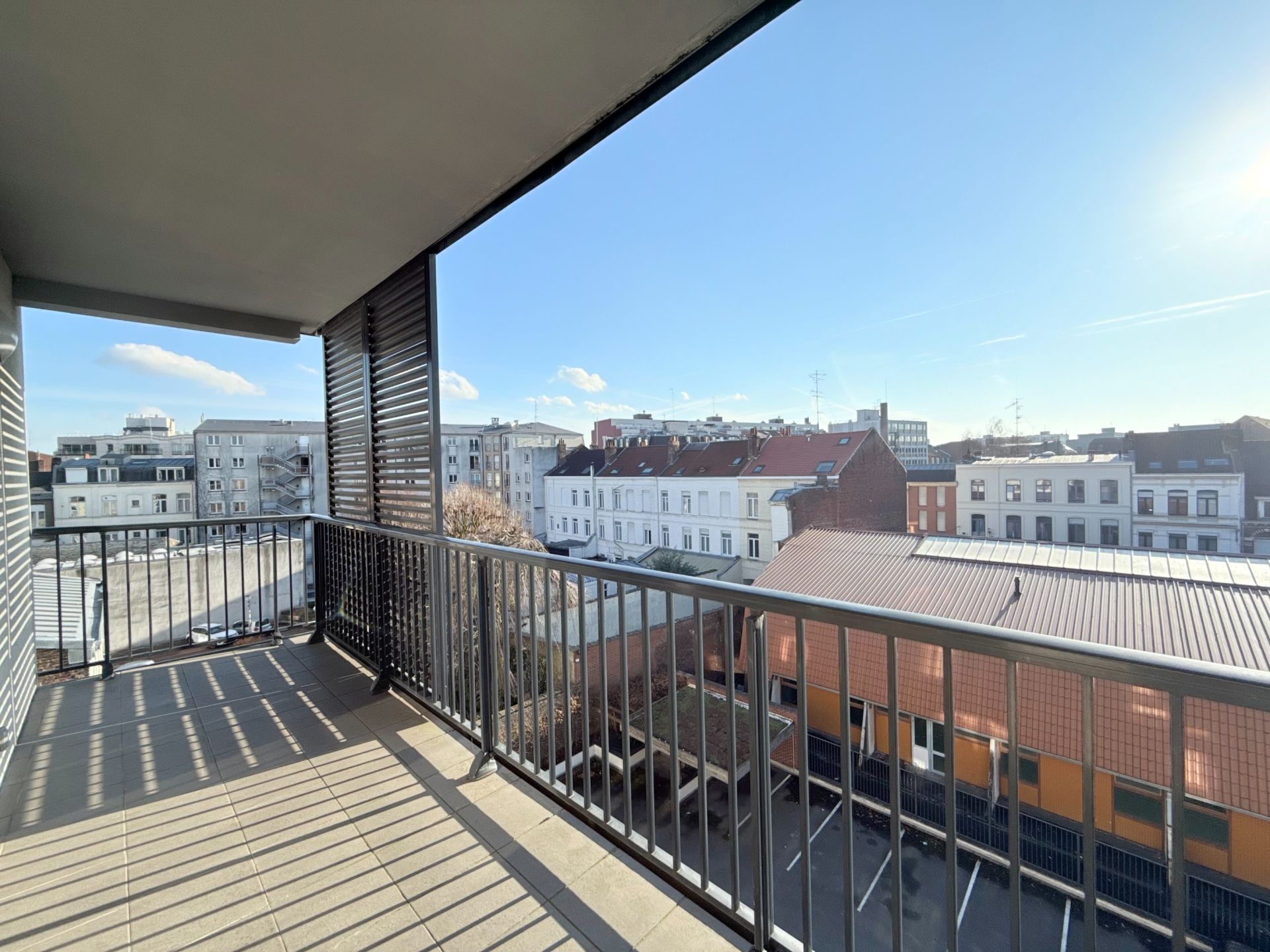 luxury apartment 4 Rooms for sale on LILLE (59800)