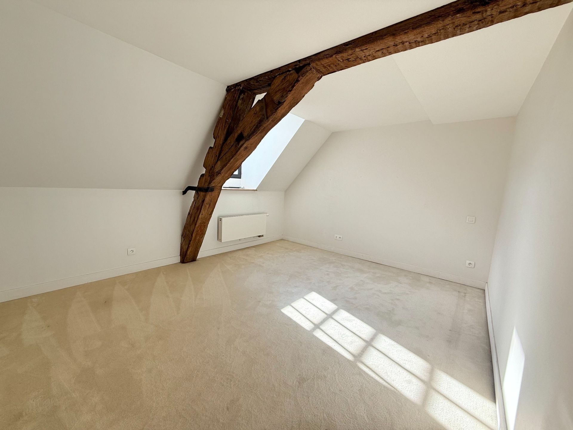 luxury apartment 3 Rooms for rent on LILLE (59000)