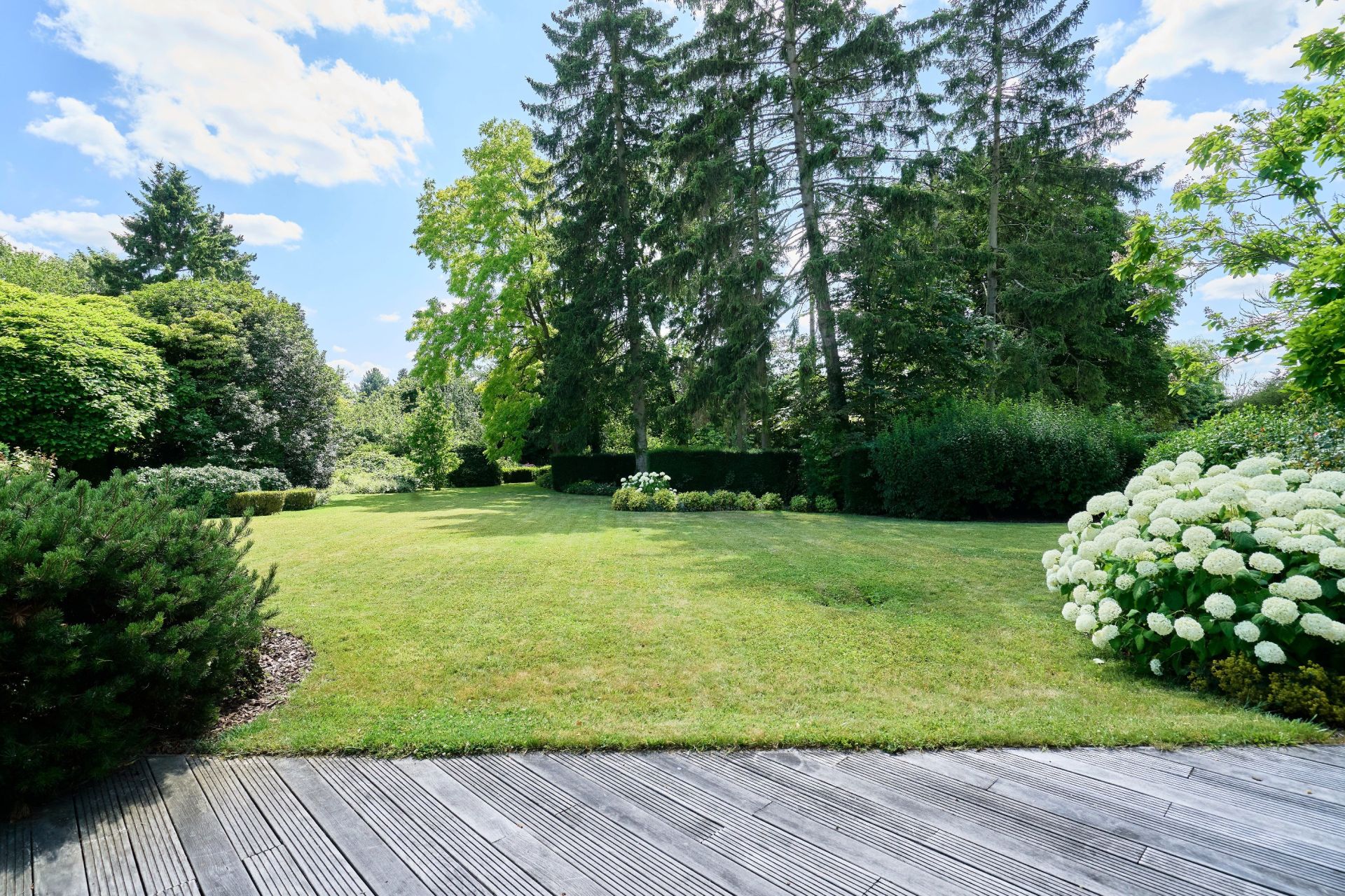 luxury house 11 Rooms for sale on MARCQ EN BAROEUL (59700)