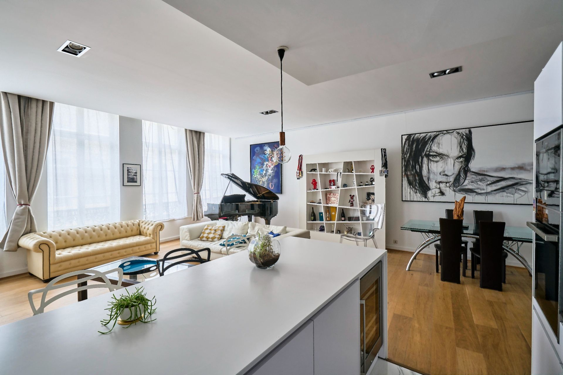 luxury apartment 2 Rooms for sale on LILLE (59800)