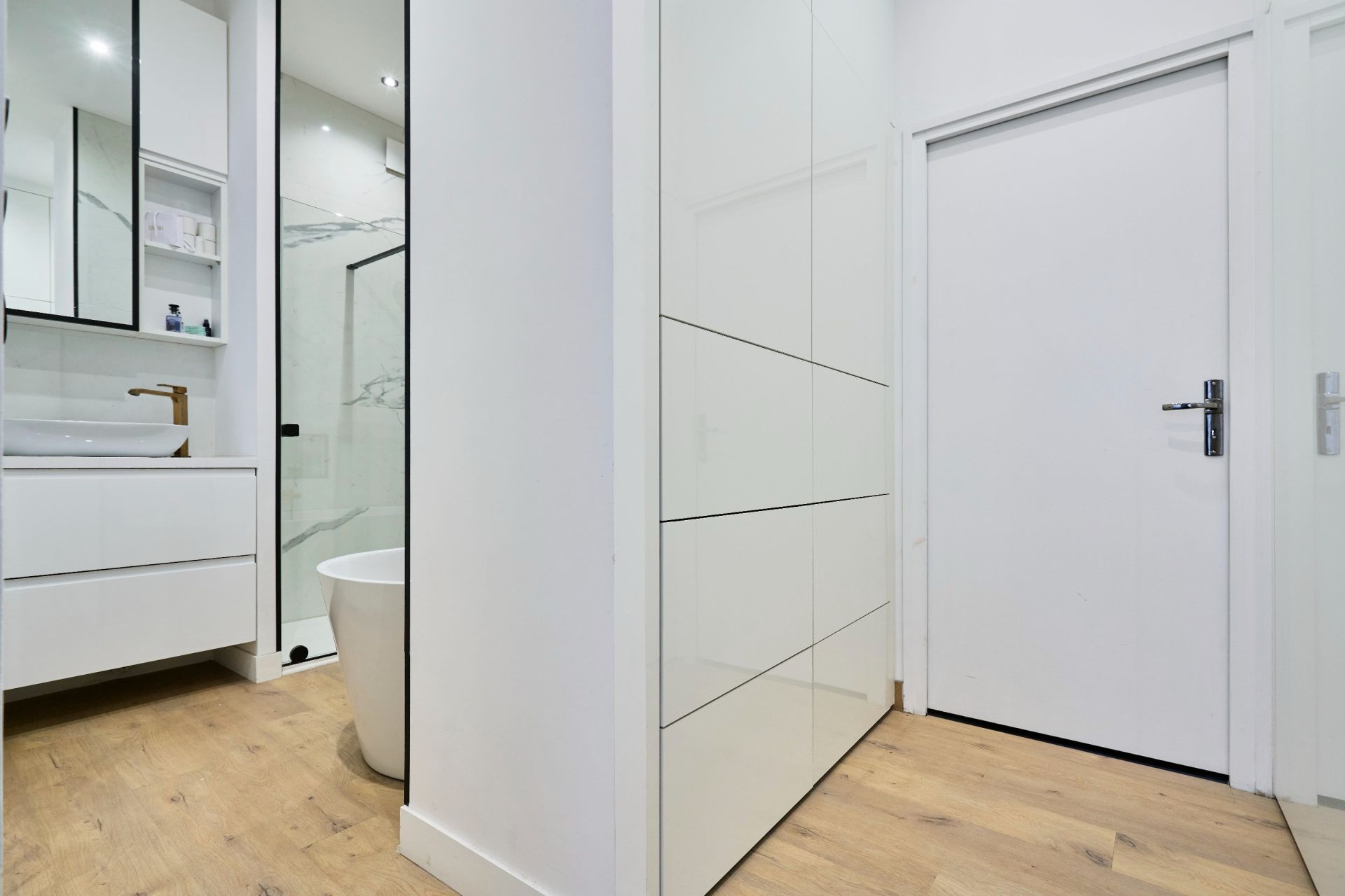 luxury apartment 2 Rooms for sale on LILLE (59800)