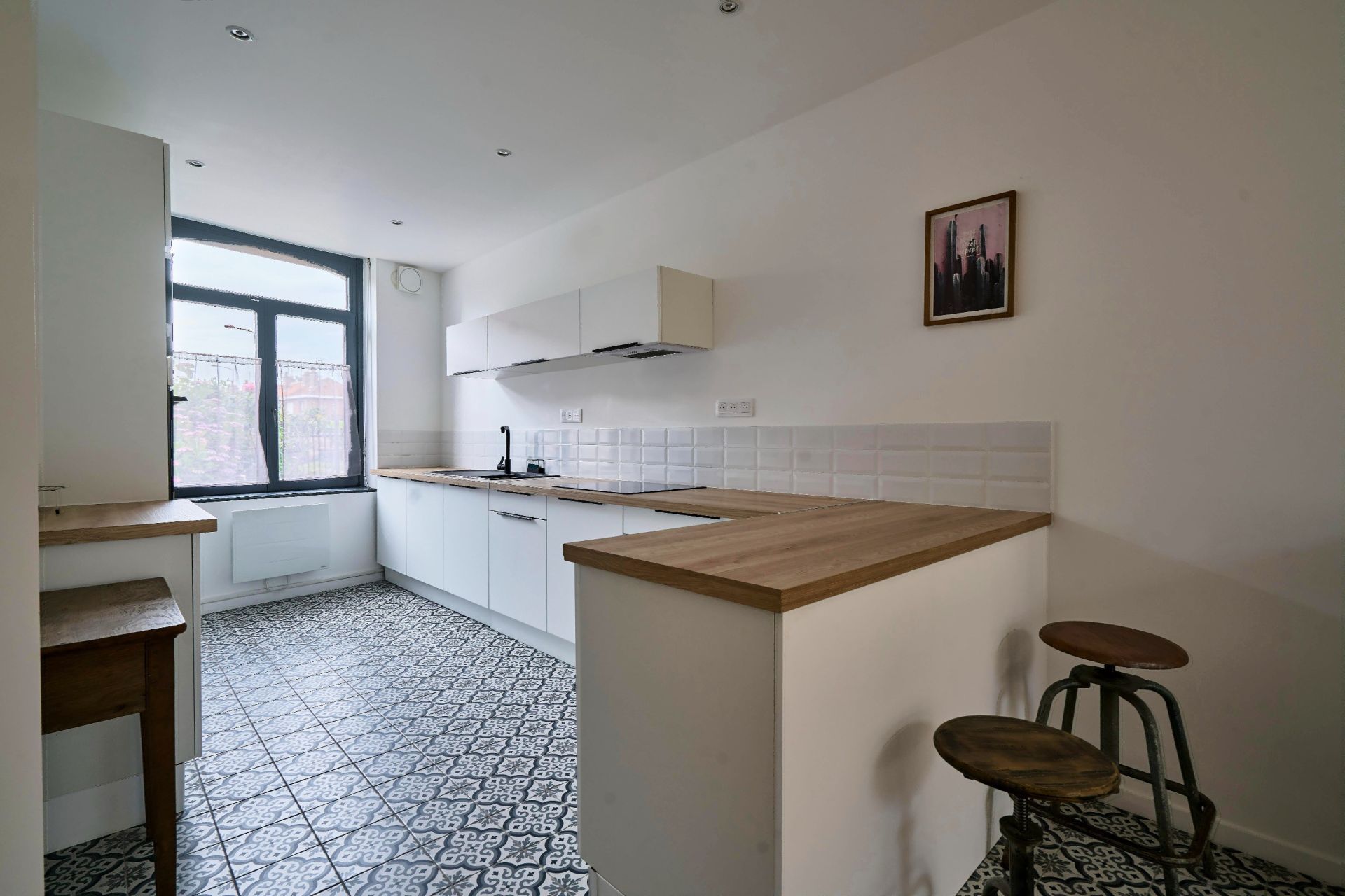 luxury house 4 Rooms for sale on MARCQ EN BAROEUL (59700)