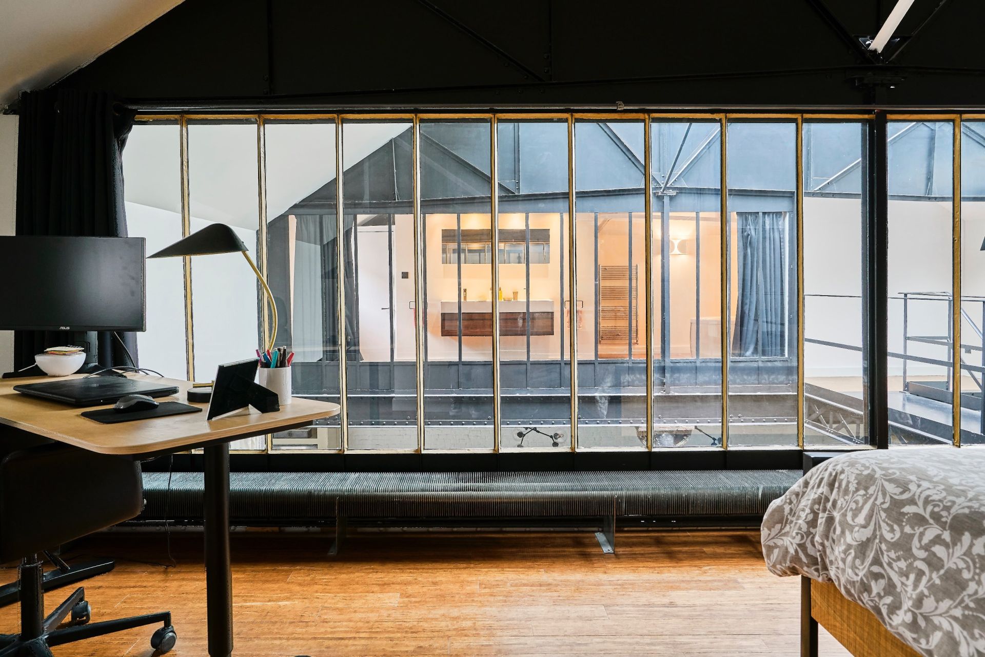 luxury apartment 10 Rooms for sale on LILLE (59000)
