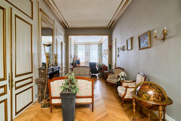 Sale Building Lille 340&nbsp;m²