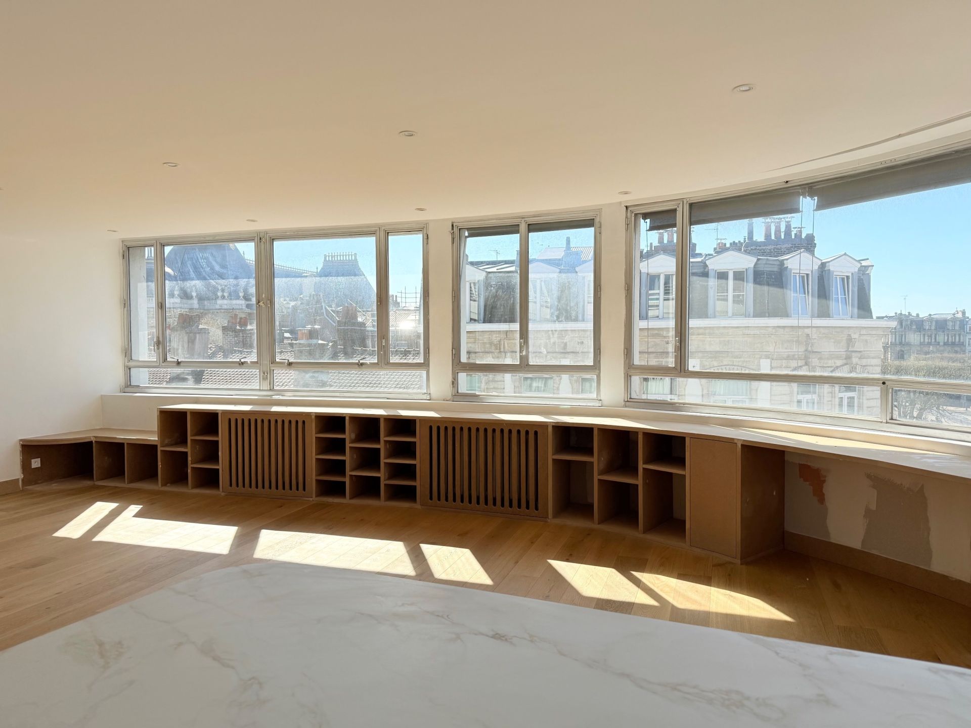 luxury apartment 3 Rooms for sale on LILLE (59000)